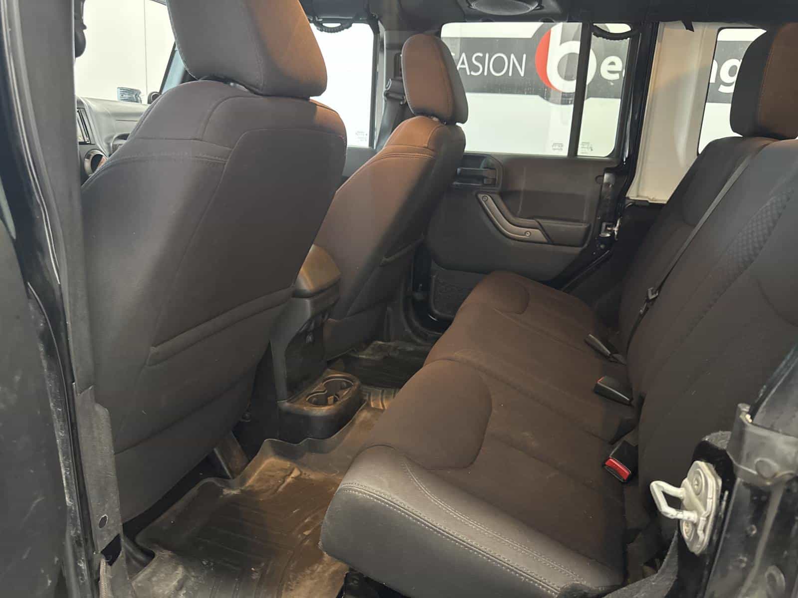 Image 19 Jeep Wrangler Unlimited Sport 2013