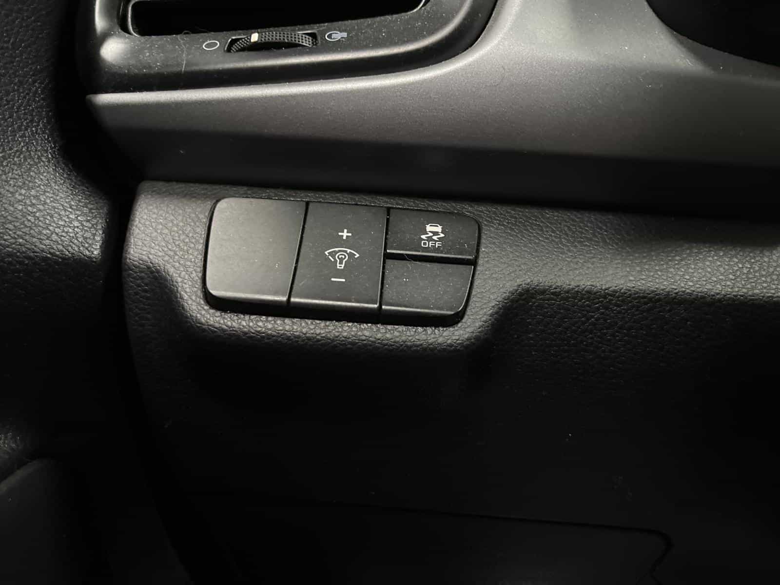 2020 Kia Rio LX Plus - Image 12