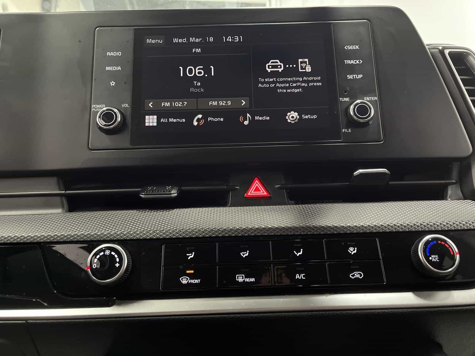 Image 17 Kia Sportage LX 2024