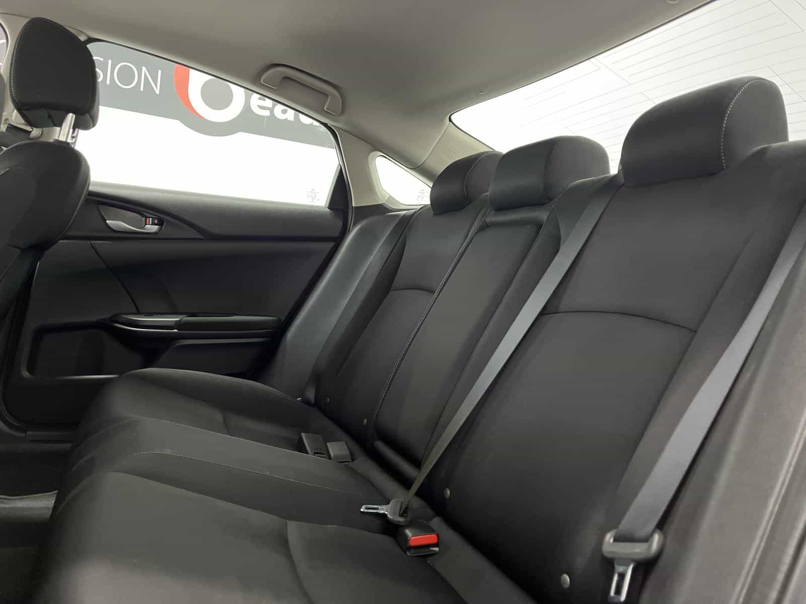 2020 Honda Civic EX - Image 10