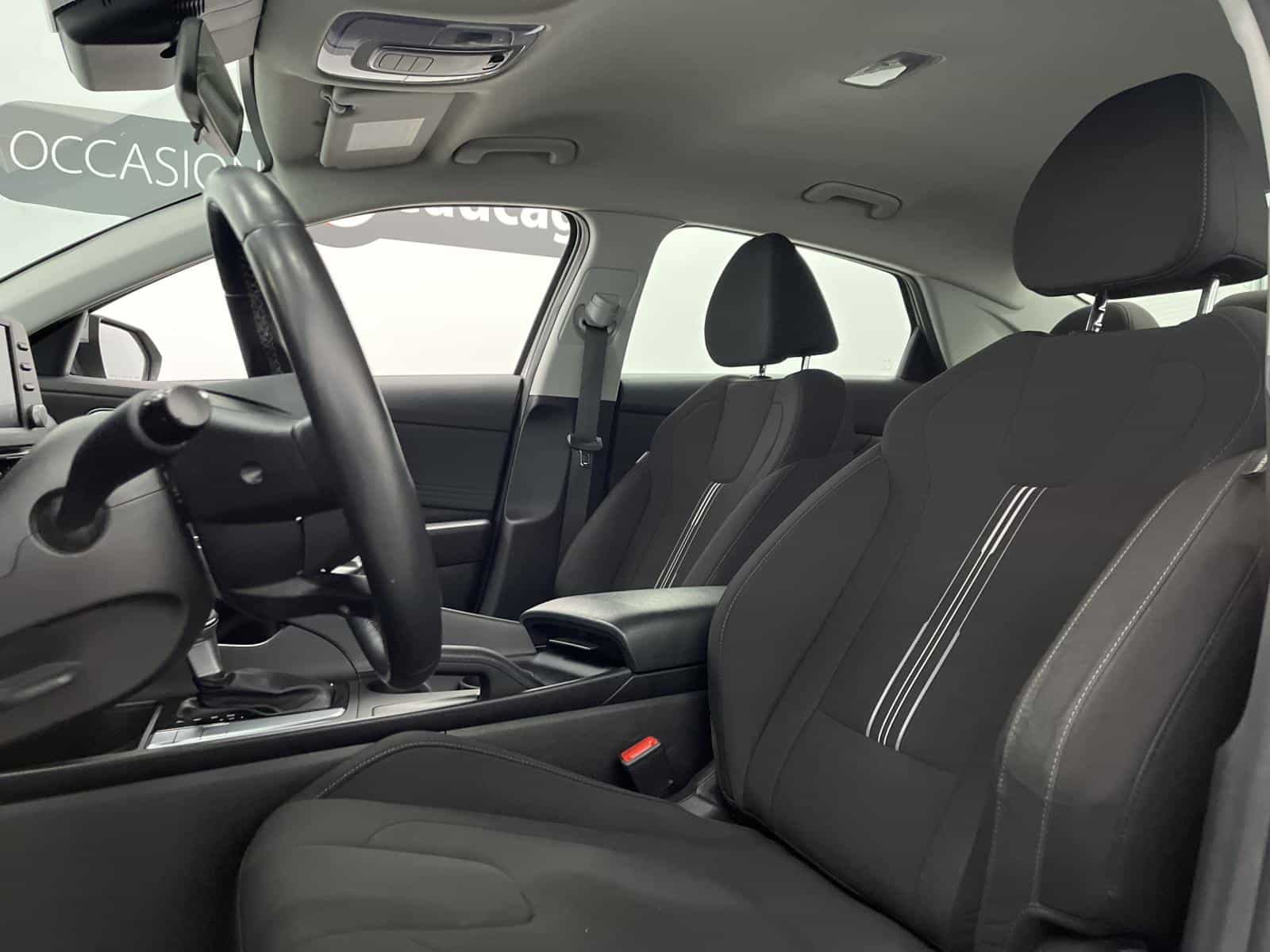 2024 Hyundai Elantra Preferred - Image 8