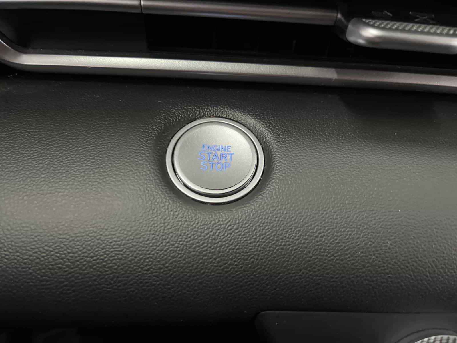 Image 12 Hyundai Elantra Preferred 2024