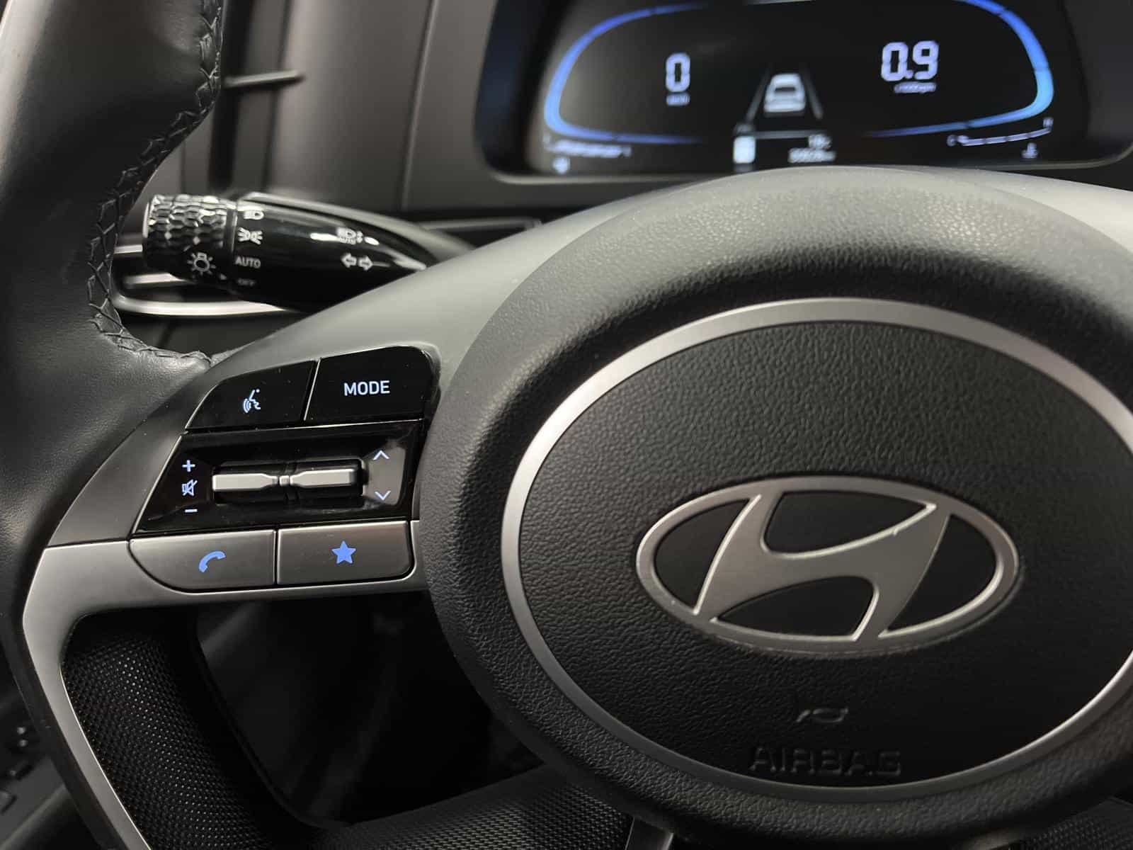 Image 14 Hyundai Elantra Preferred 2024