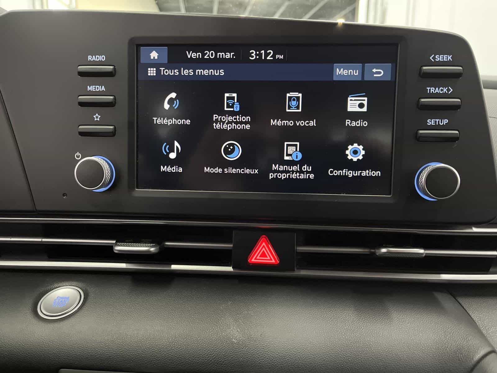 Image 18 Hyundai Elantra Preferred 2024