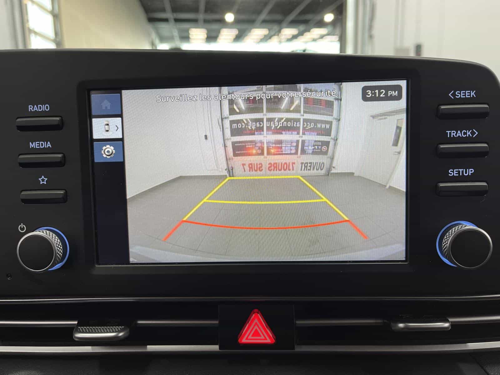 Image 19 Hyundai Elantra Preferred 2024