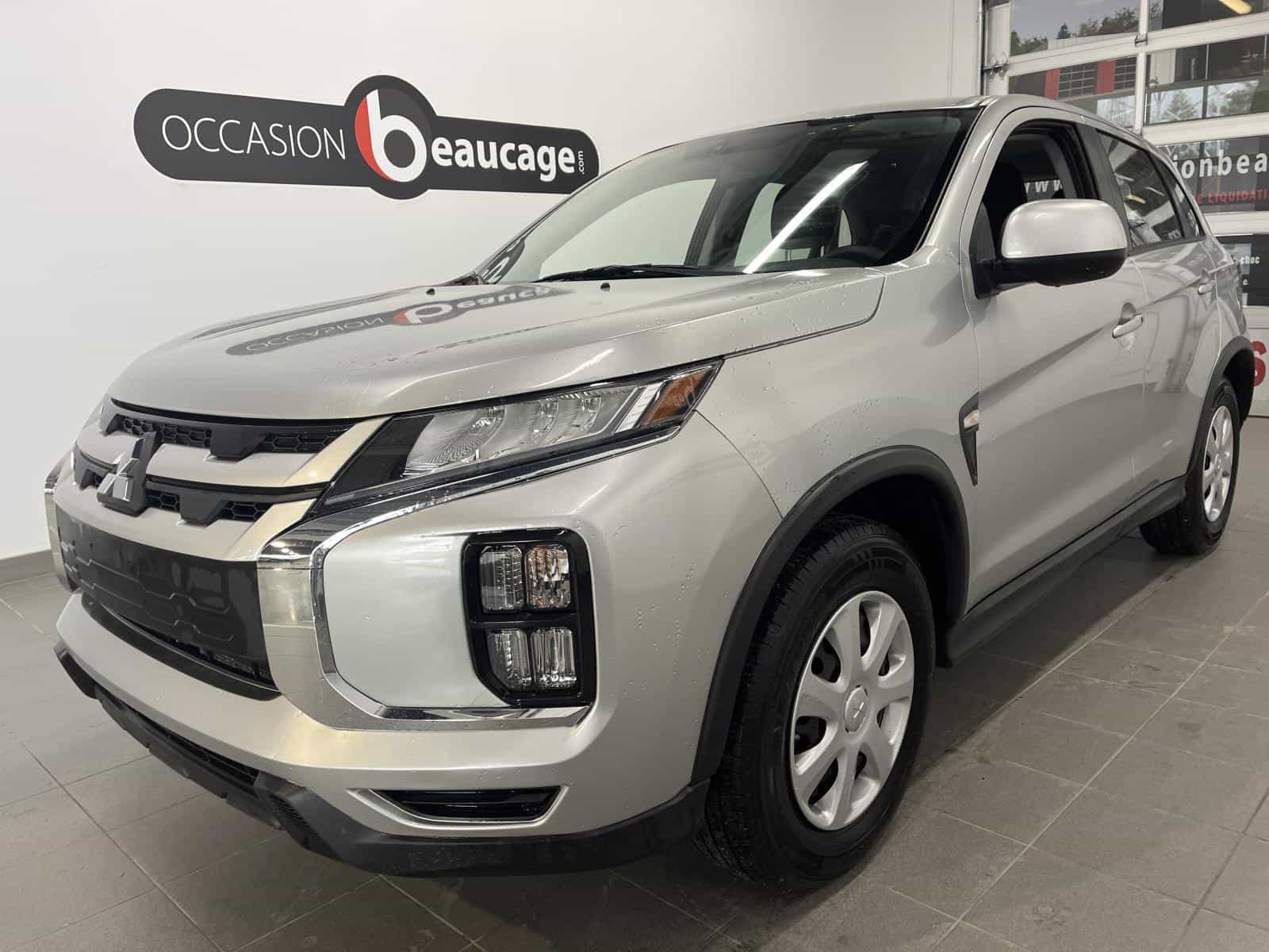 2024 Mitsubishi RVR ES - Image 1