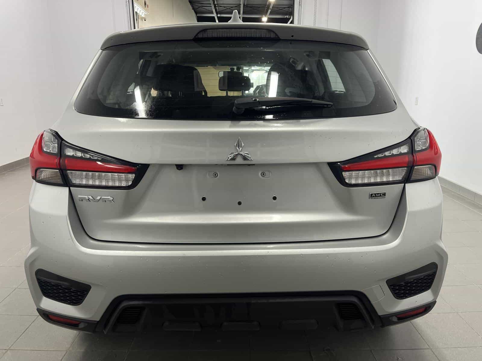 Image 4 Mitsubishi RVR ES 2024