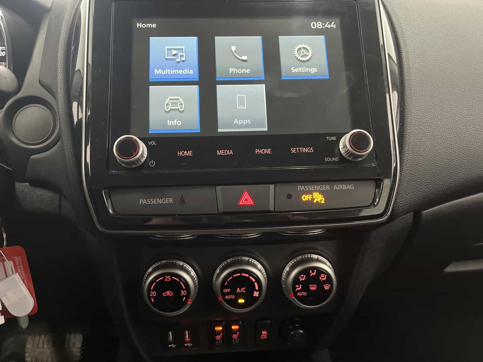 Image 15 Mitsubishi RVR ES 2024