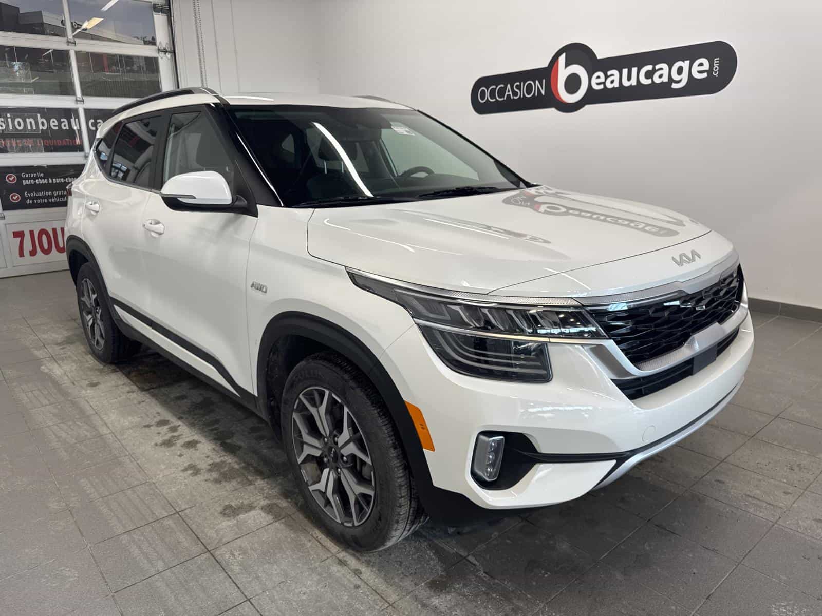 Image 3 Kia Seltos EX Premium 2023