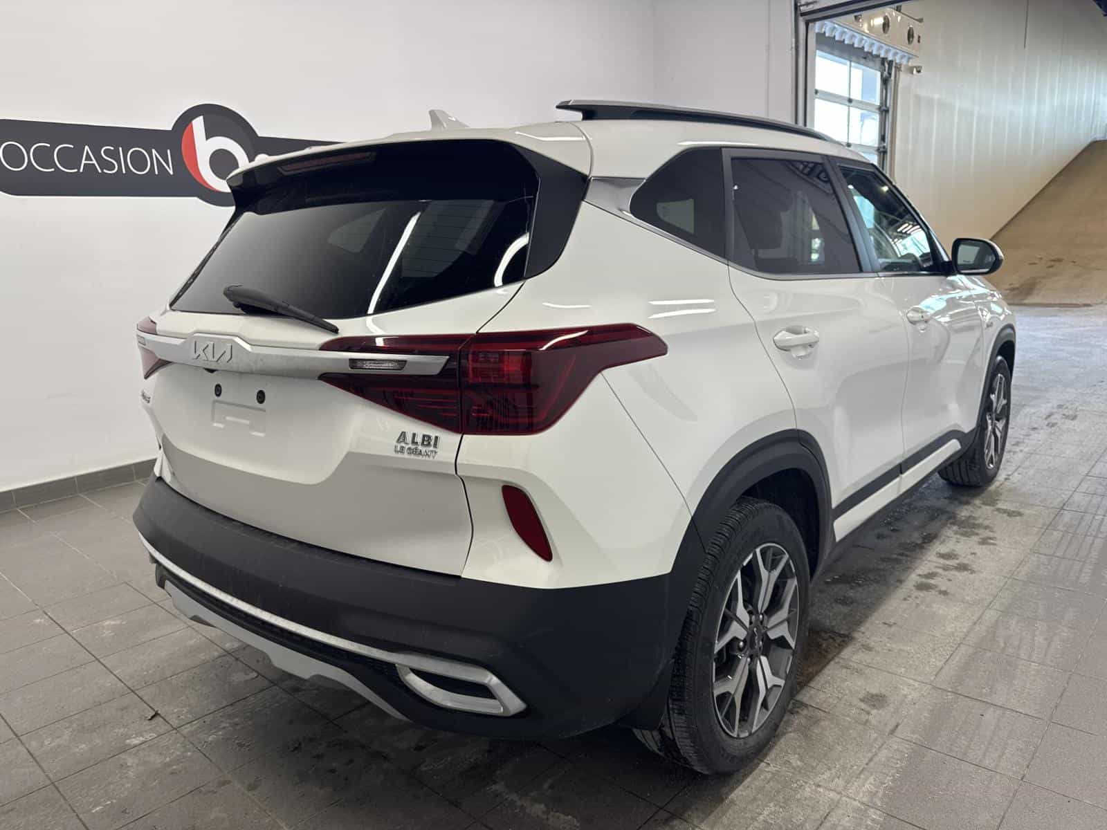 Image 4 Kia Seltos EX Premium 2023