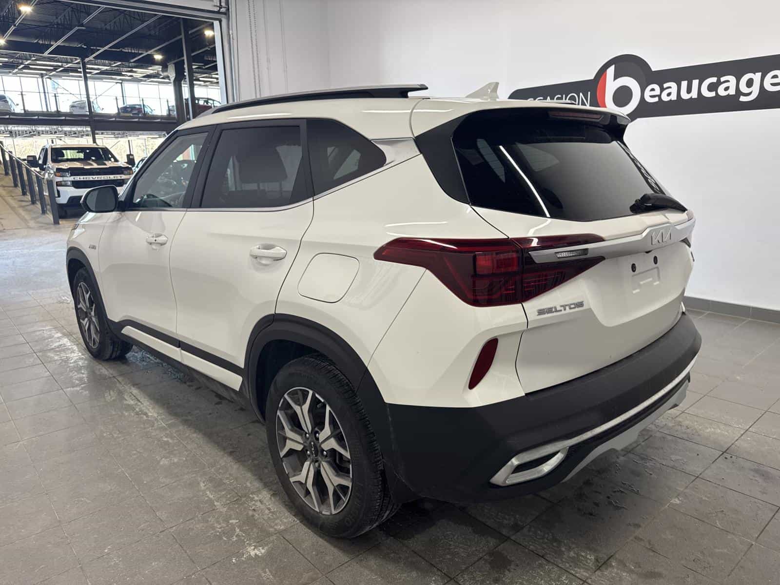 Image 6 Kia Seltos EX Premium 2023