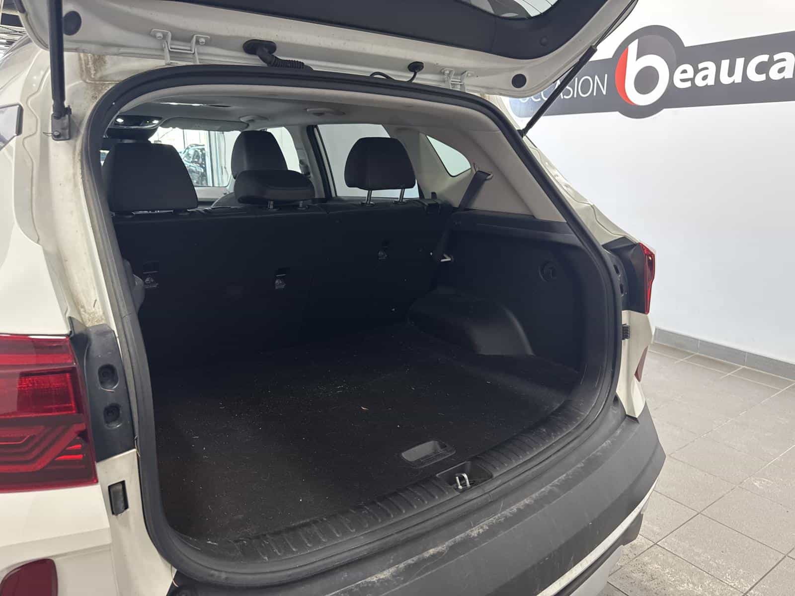 Image 18 Kia Seltos EX Premium 2023