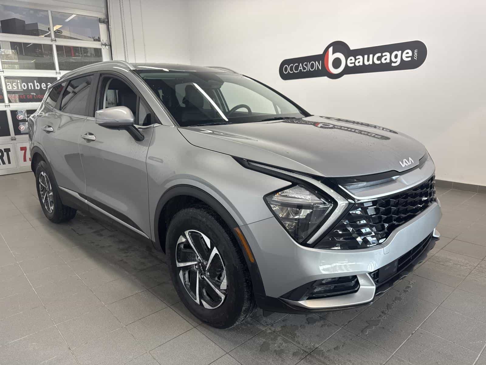 Image 3 Kia Sportage EX Hybrid 2023