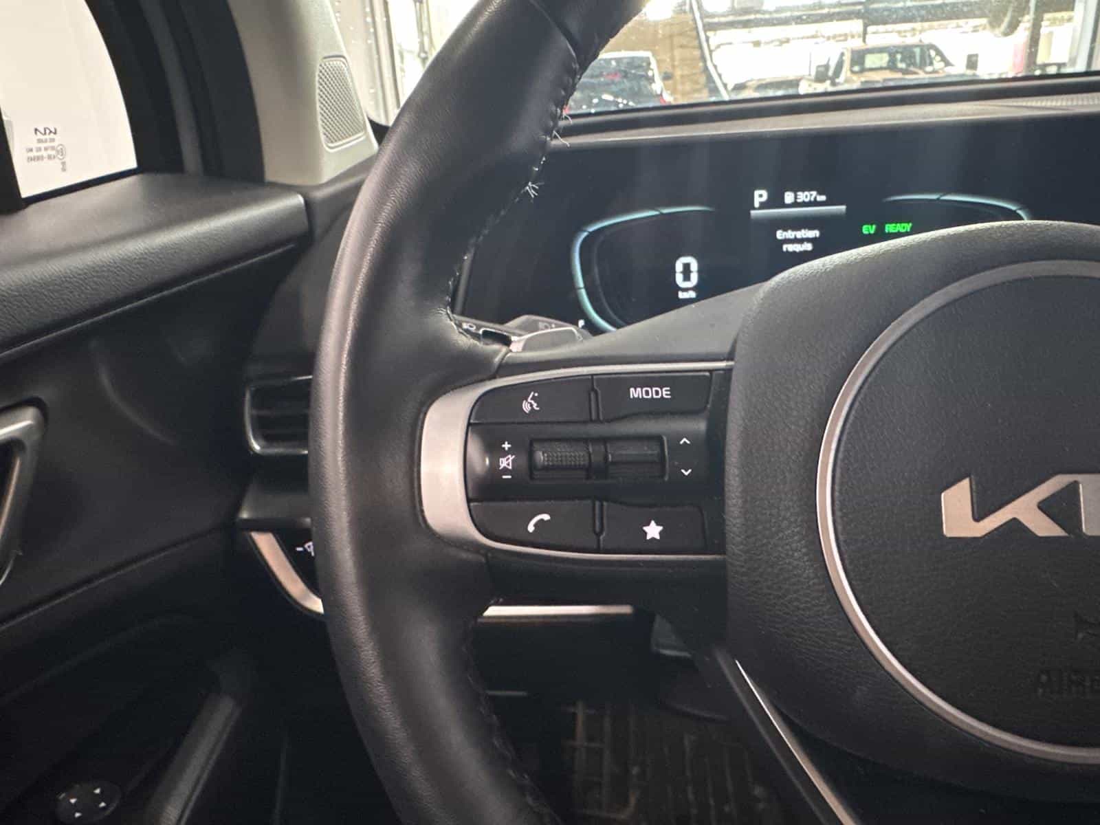 Image 9 Kia Sportage EX Hybrid 2023