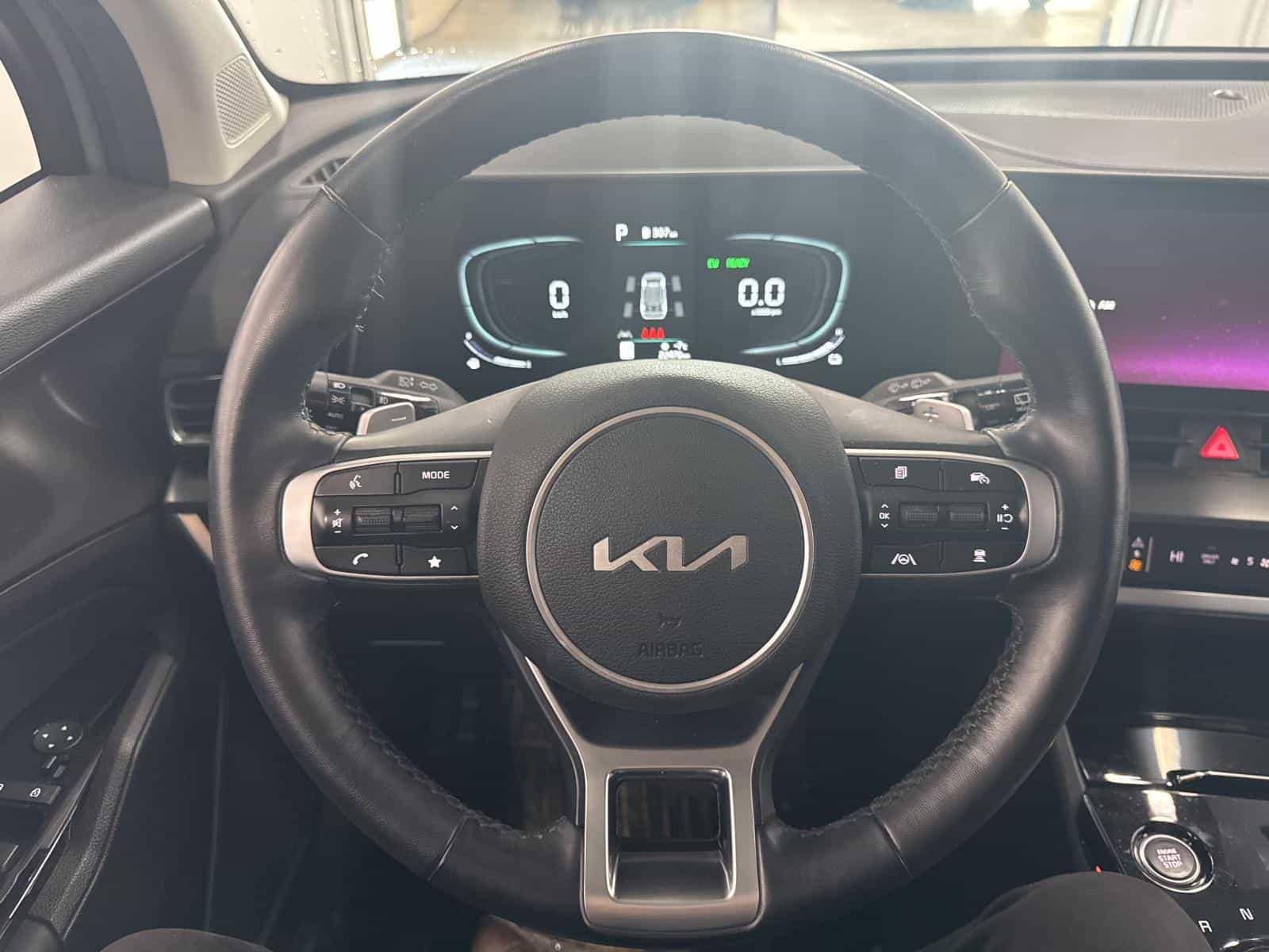 2023 Kia Sportage EX Hybrid - Image 11