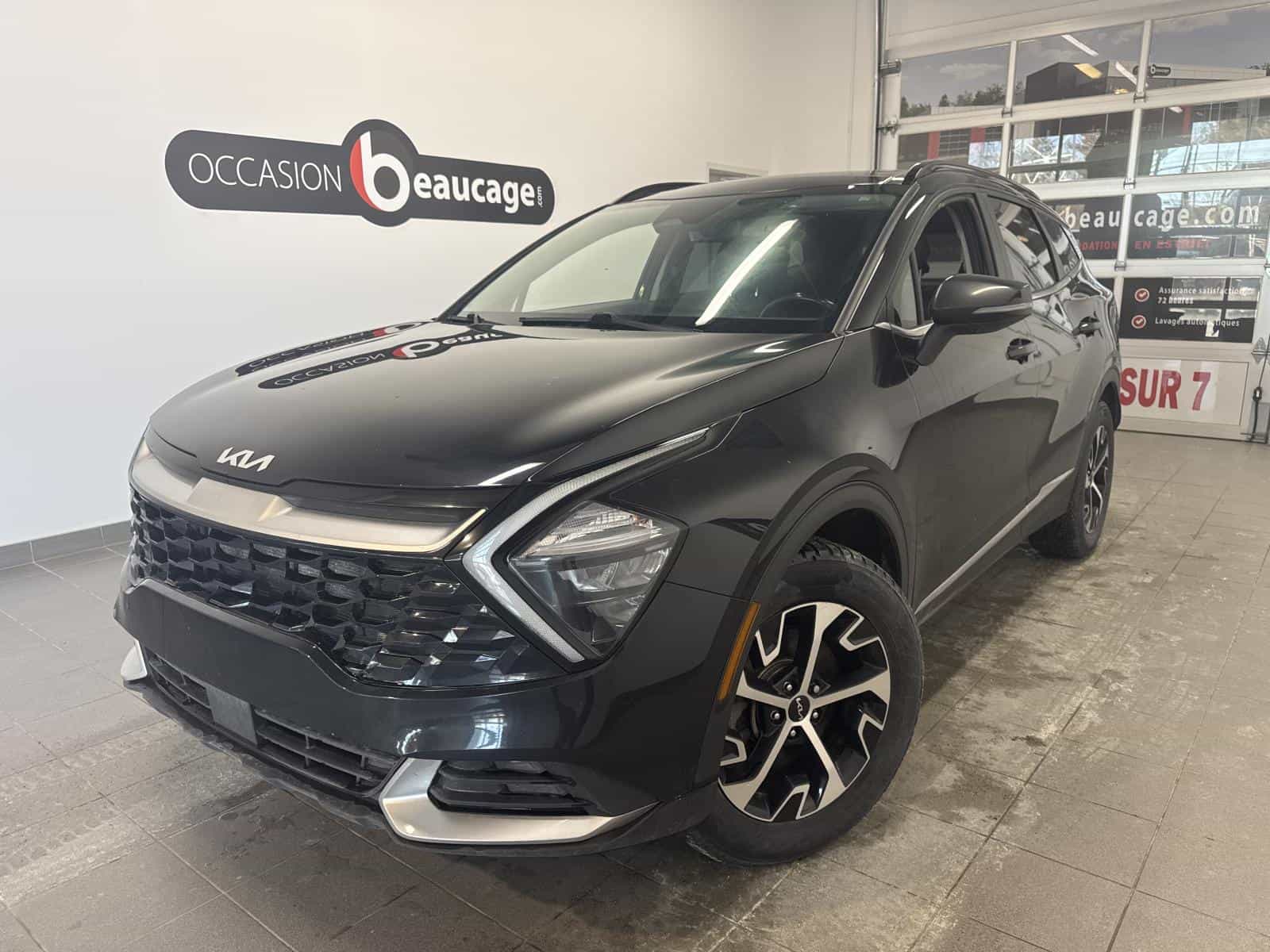 Image 1 Kia Sportage EX 2023