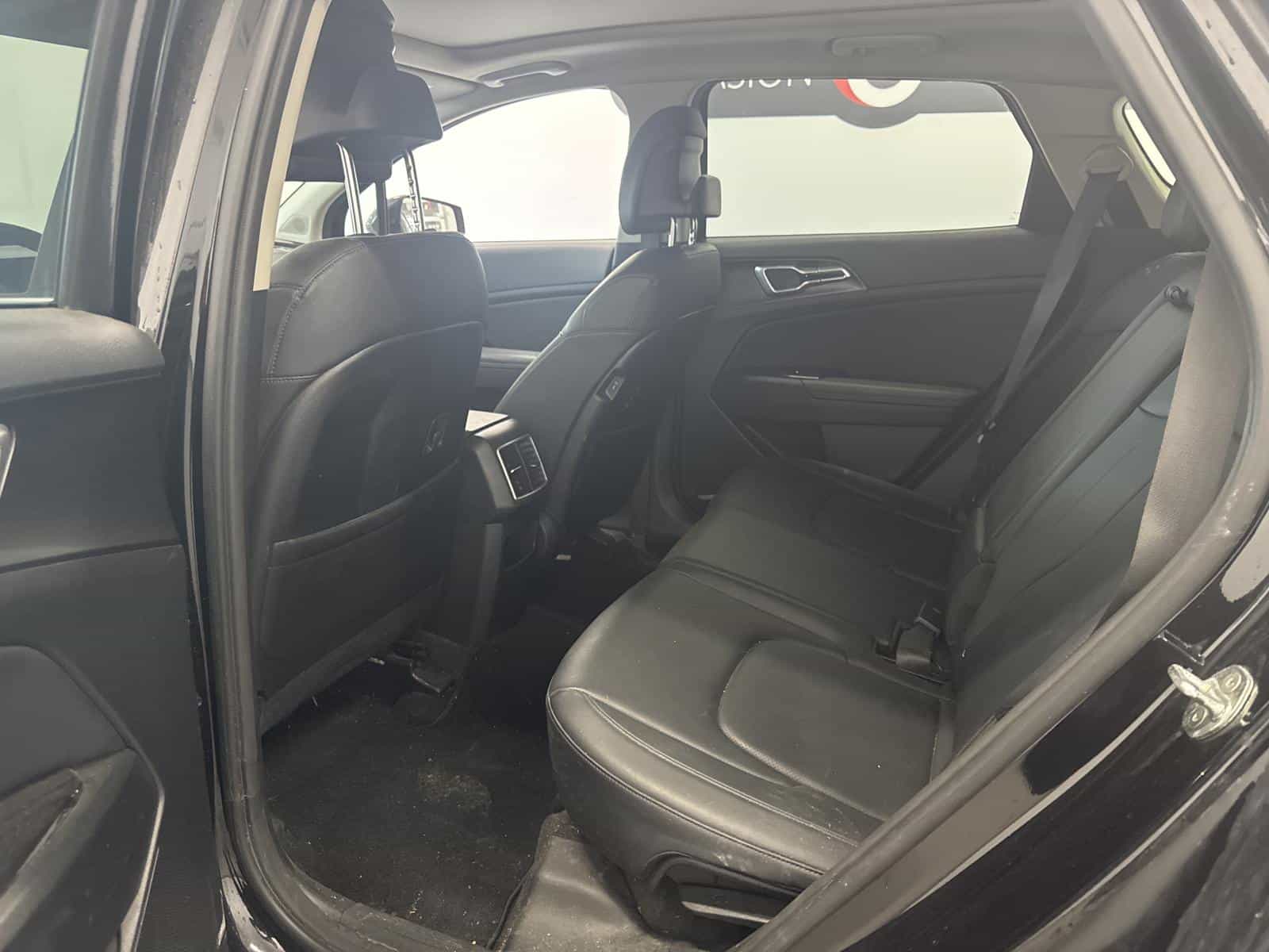 Image 17 Kia Sportage EX 2023