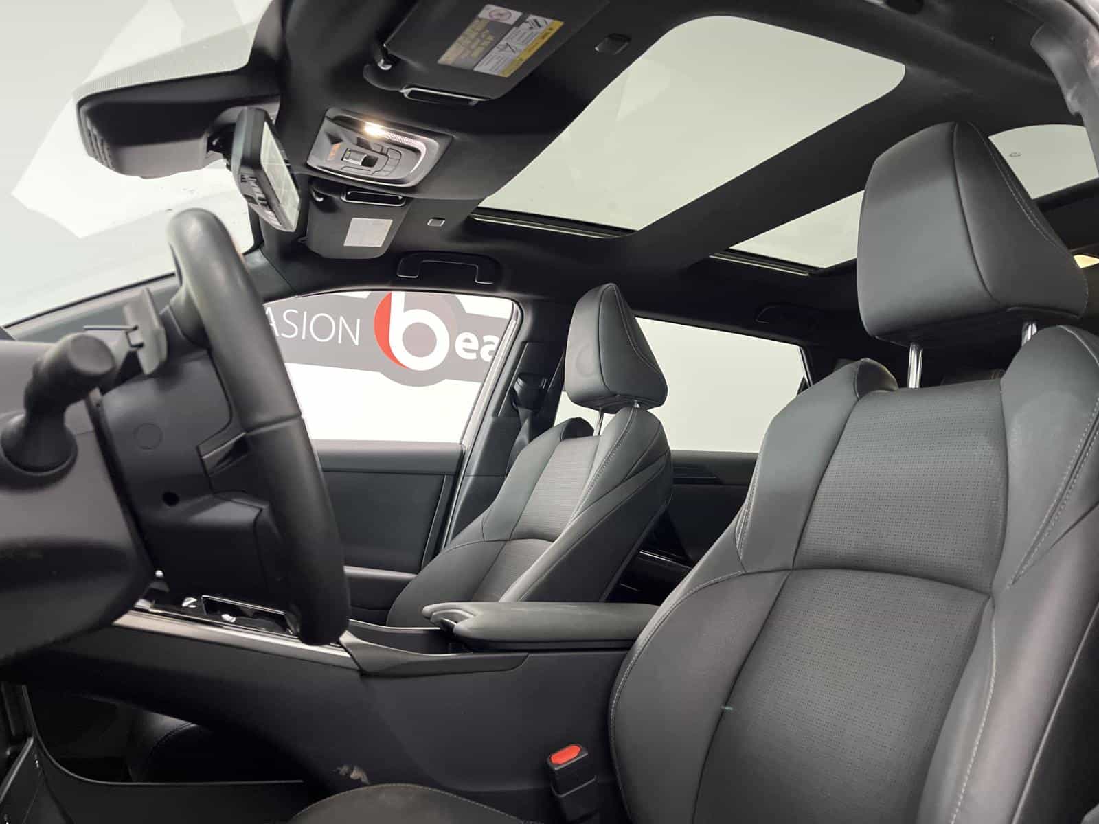 Image 8 Subaru Solterra Base 2023