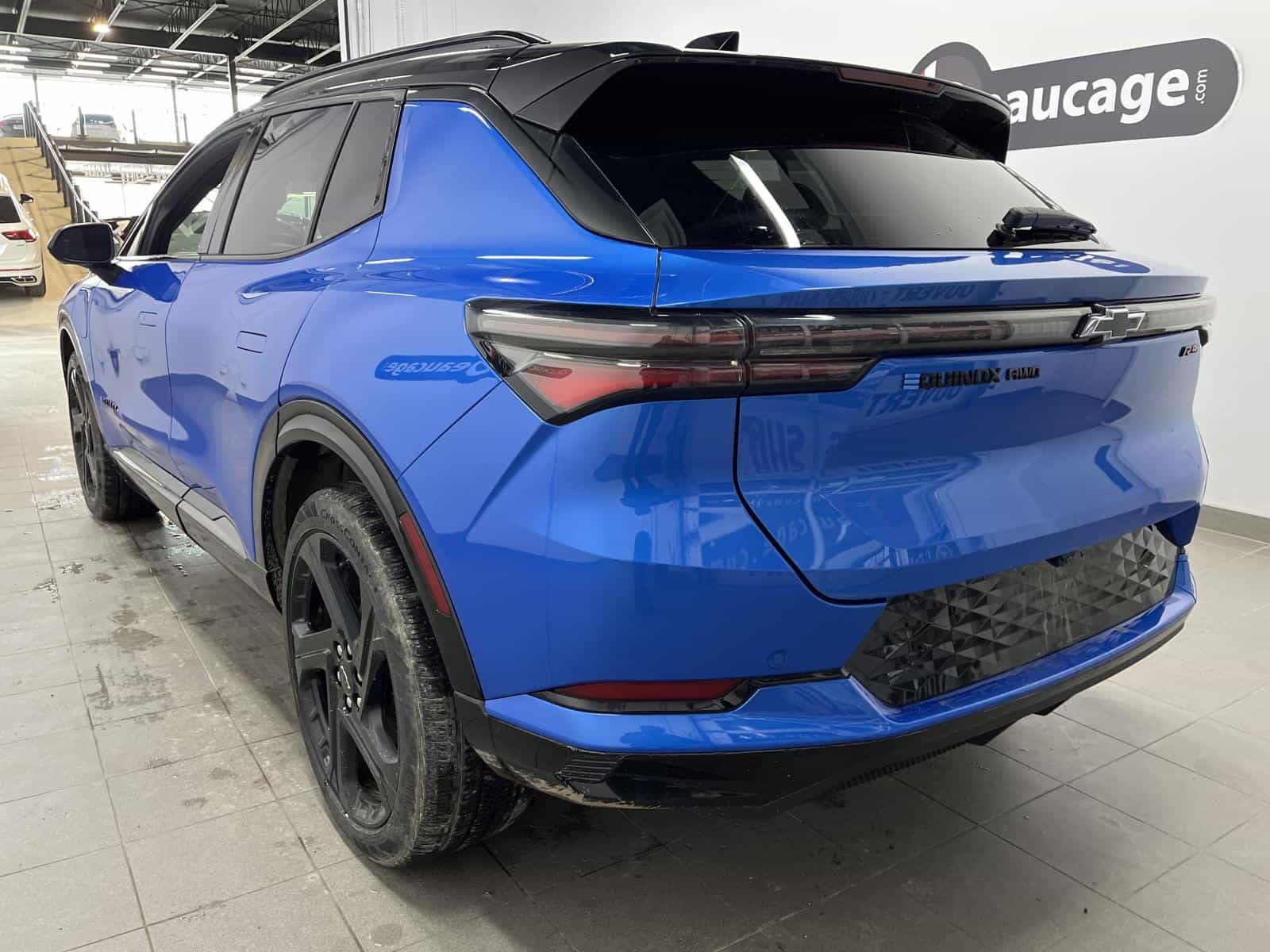 Image 2 Chevrolet Equinox EV 2RS 2025