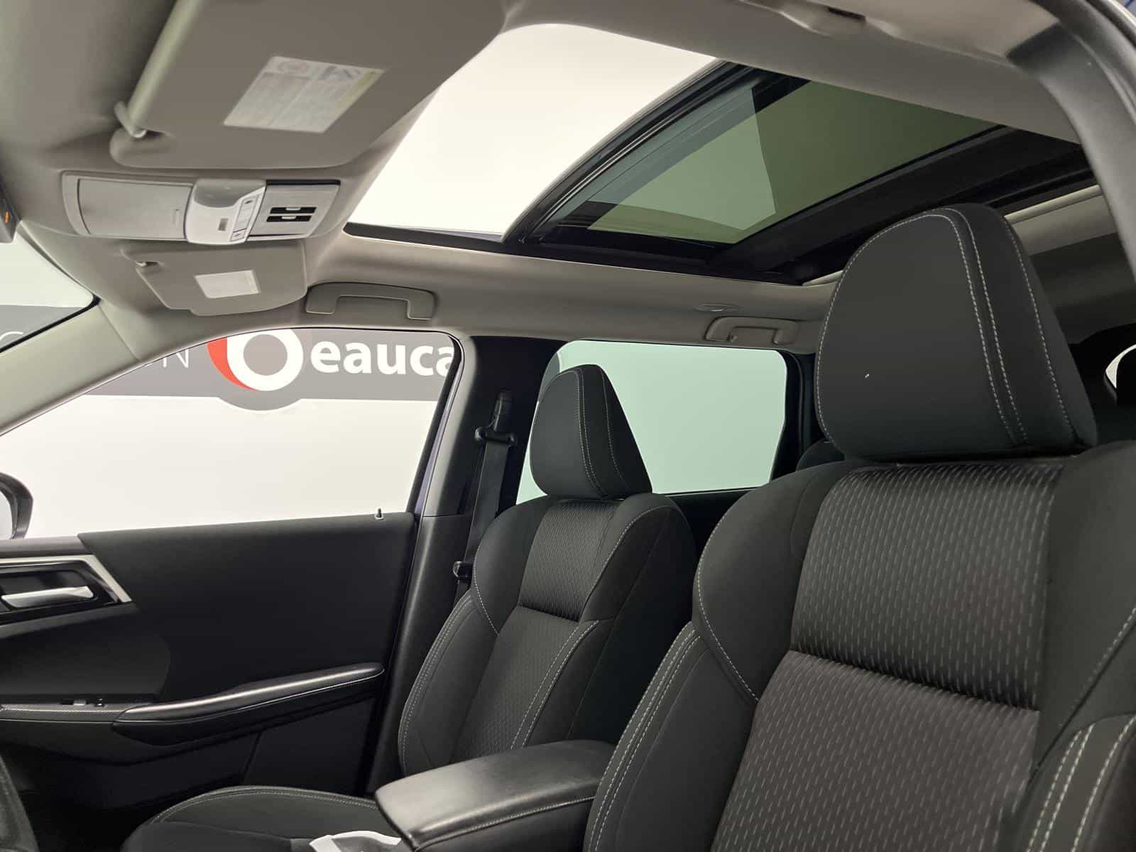 Image 20 Mitsubishi Outlander SE 2023