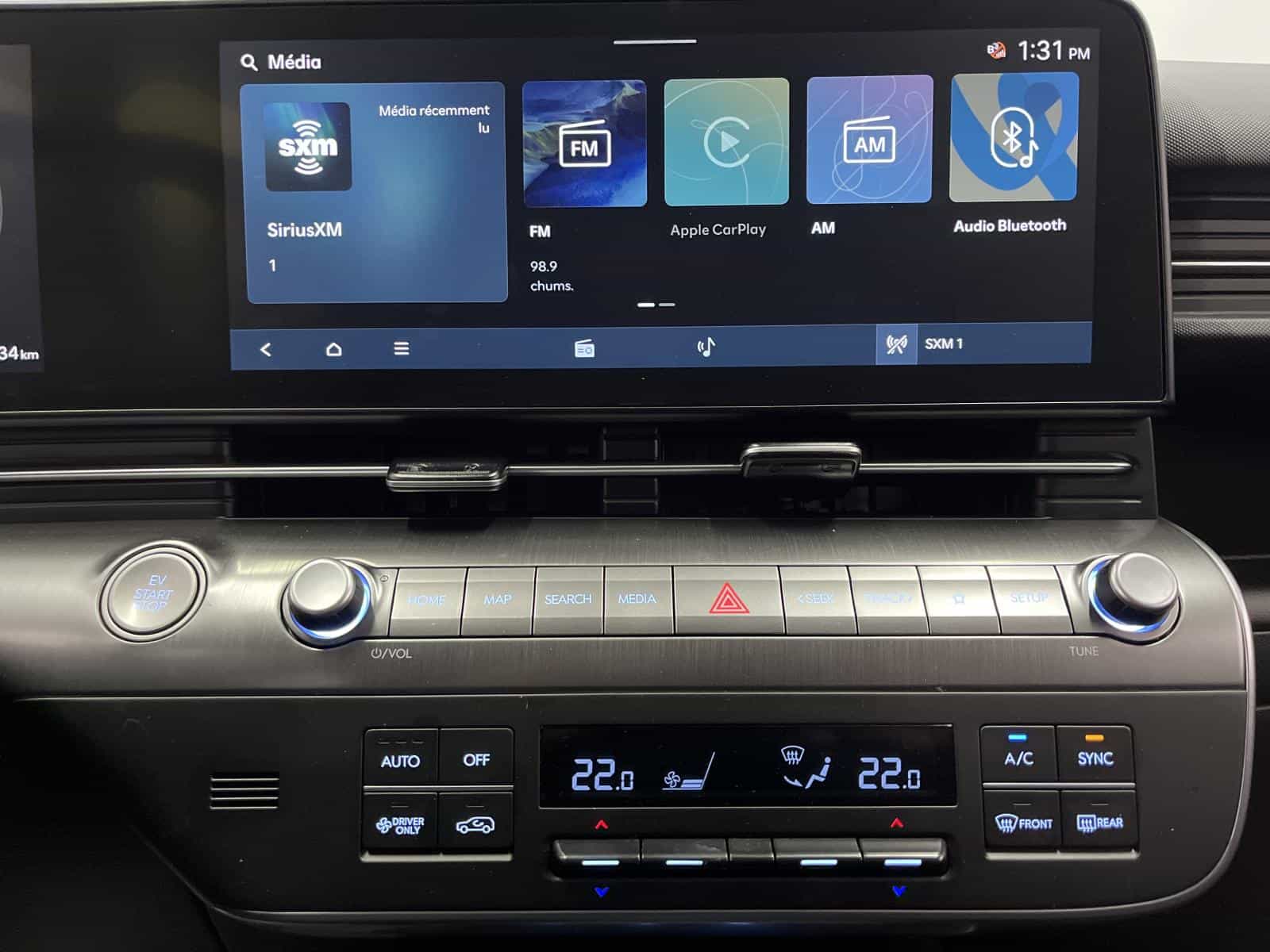 Image 18 Hyundai Kona EV Preferred 2025