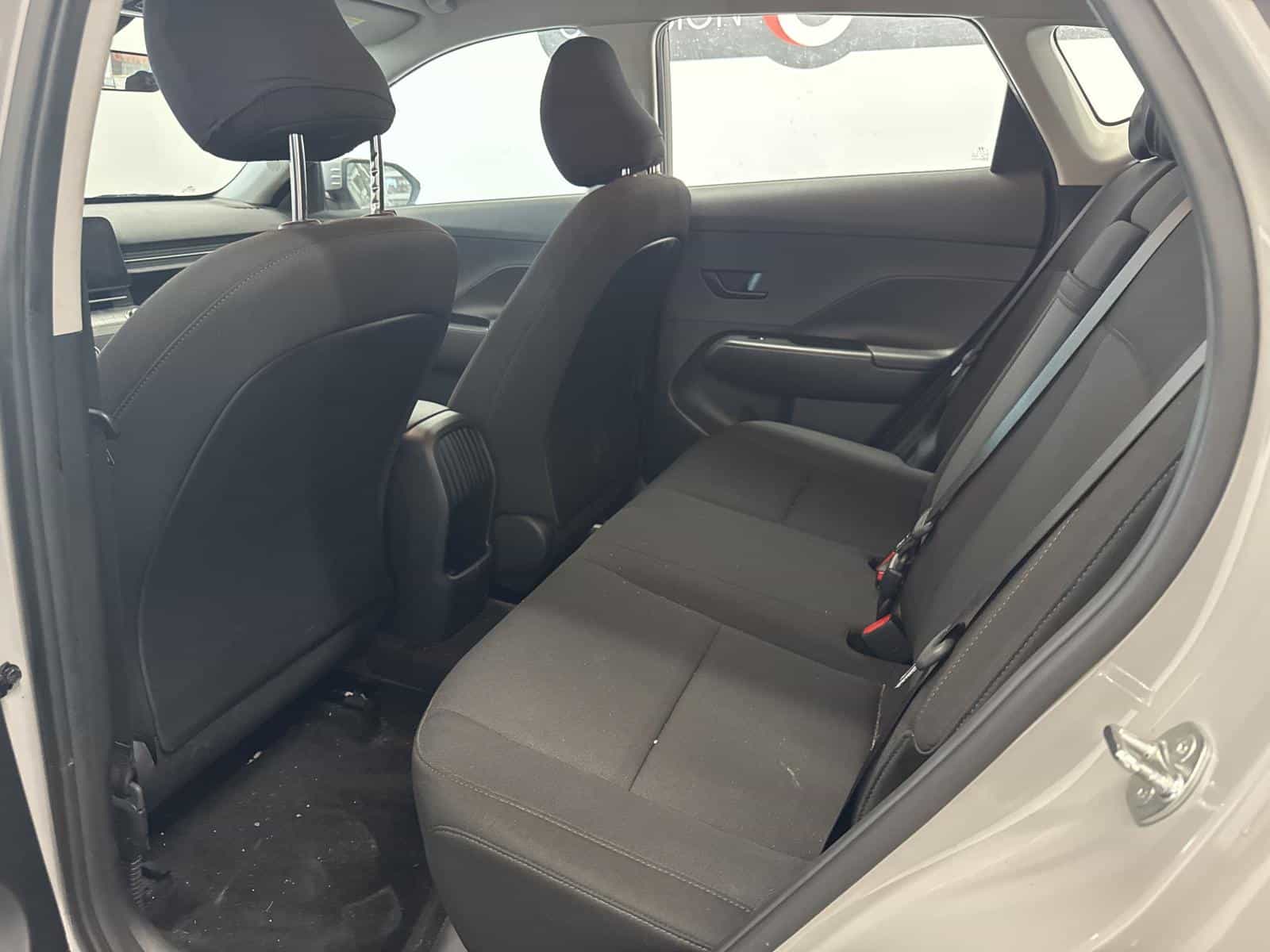 Image 8 Hyundai Kona Essential 2024