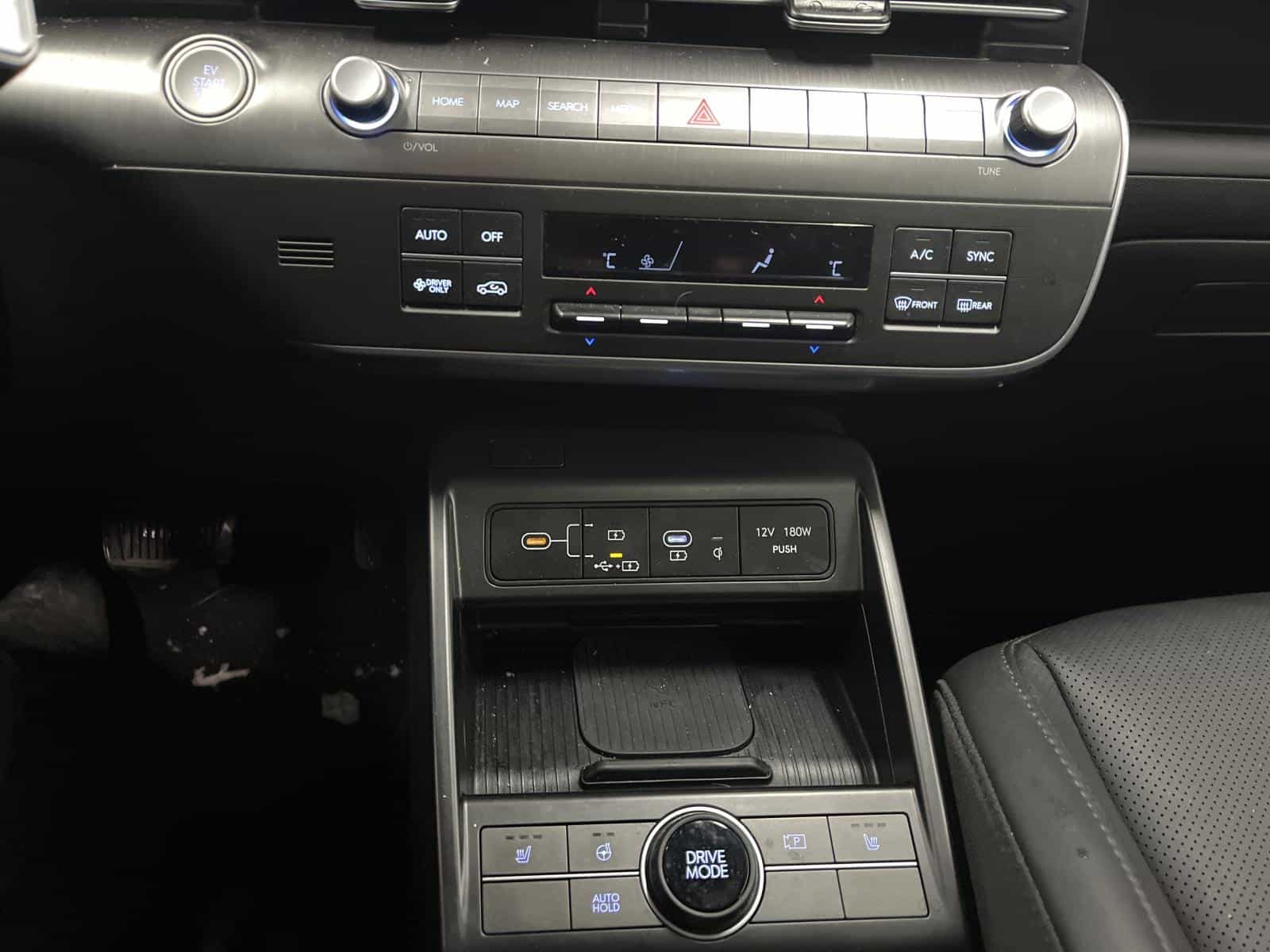 Image 17 Hyundai Kona EV Preferred 2025