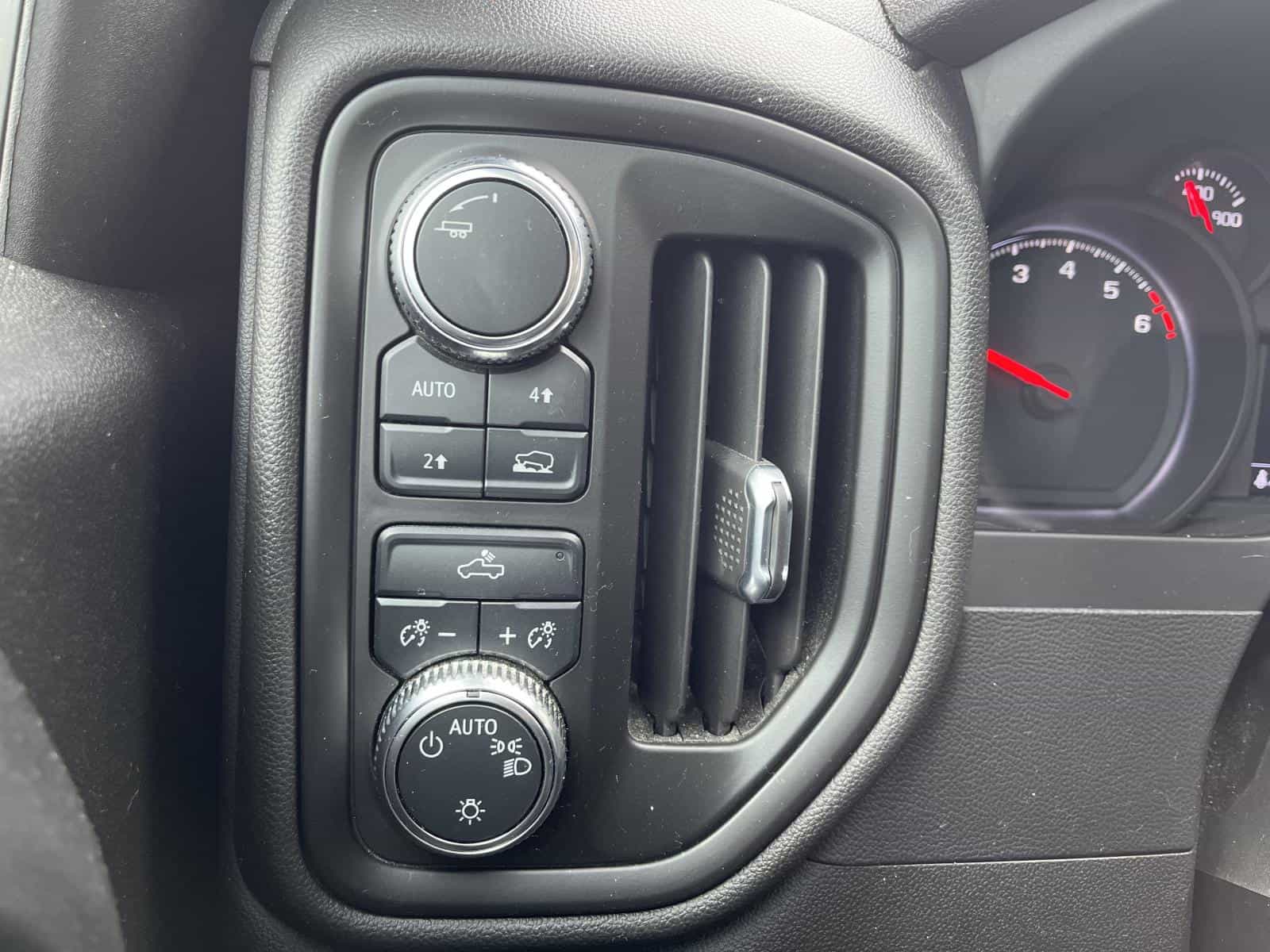 Image 14 GMC Sierra 1500 Pro 2024