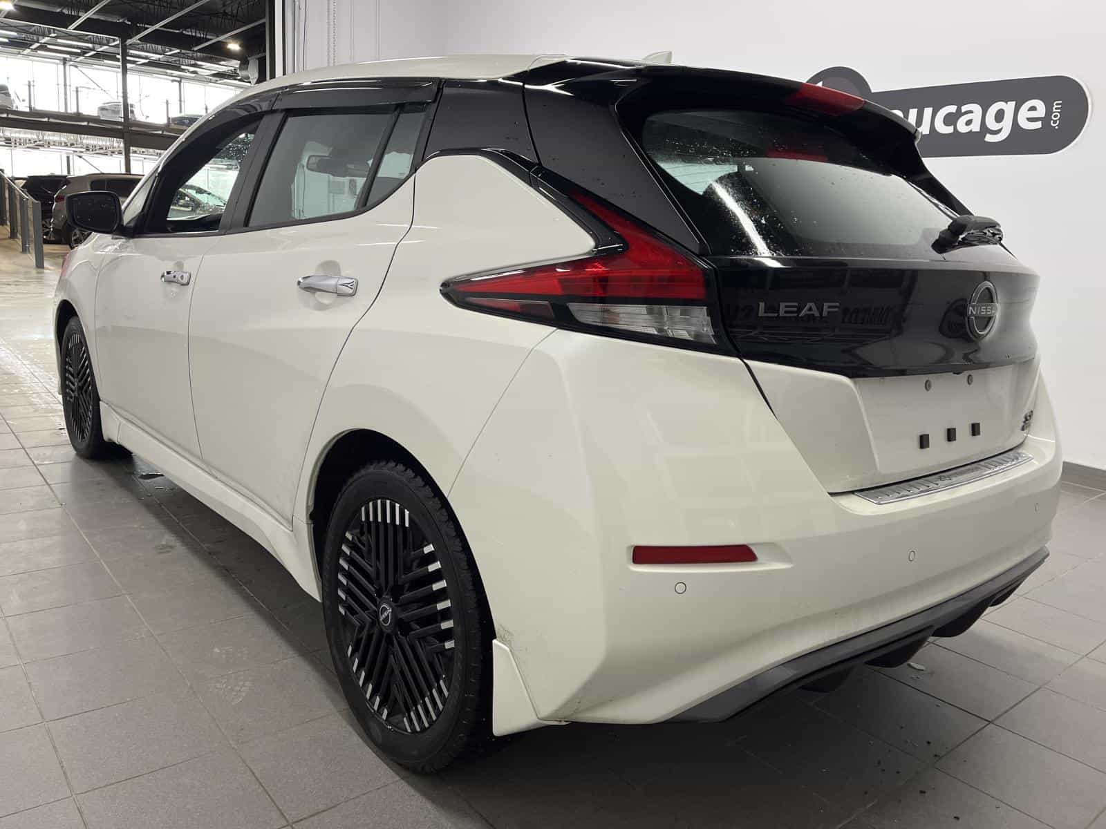 Image 3 Nissan Leaf SV Plus 2023