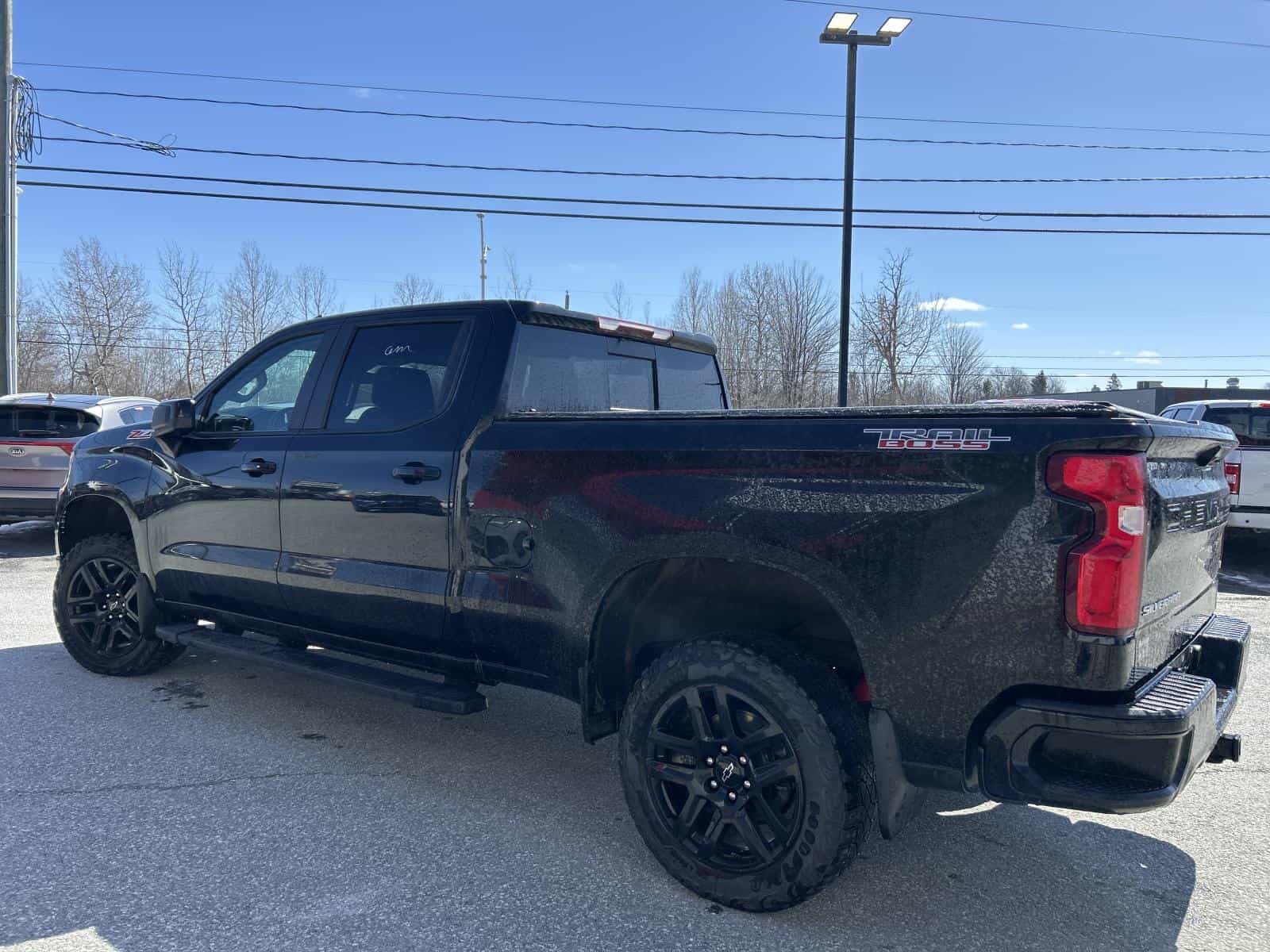 2022 Chevrolet Silverado 1500 LT Trail Boss - Image 2