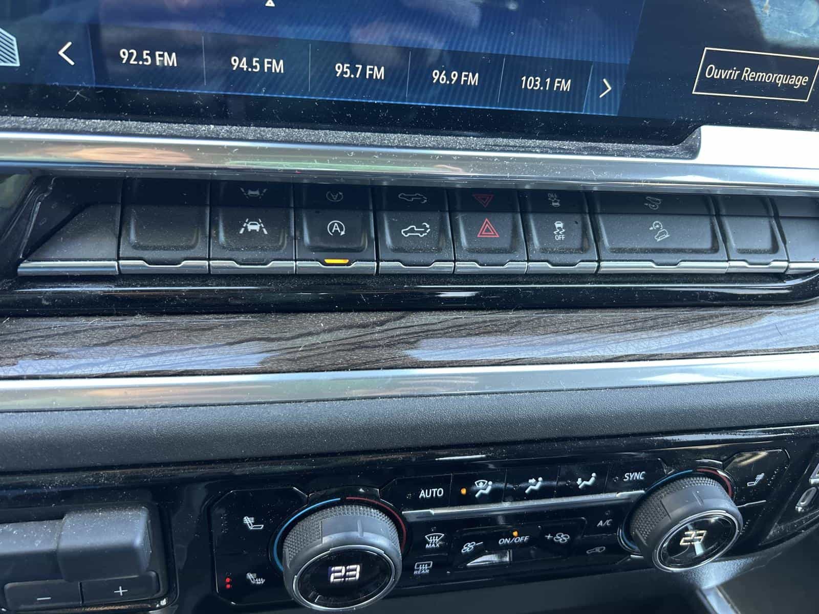 2022 Chevrolet Silverado 1500 LT Trail Boss - Image 14