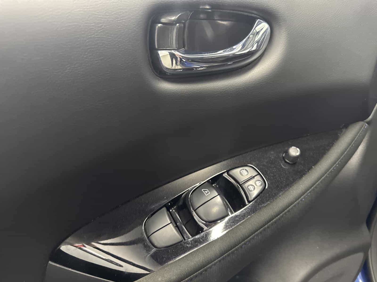 2024 Nissan Leaf SV Plus - Image 8