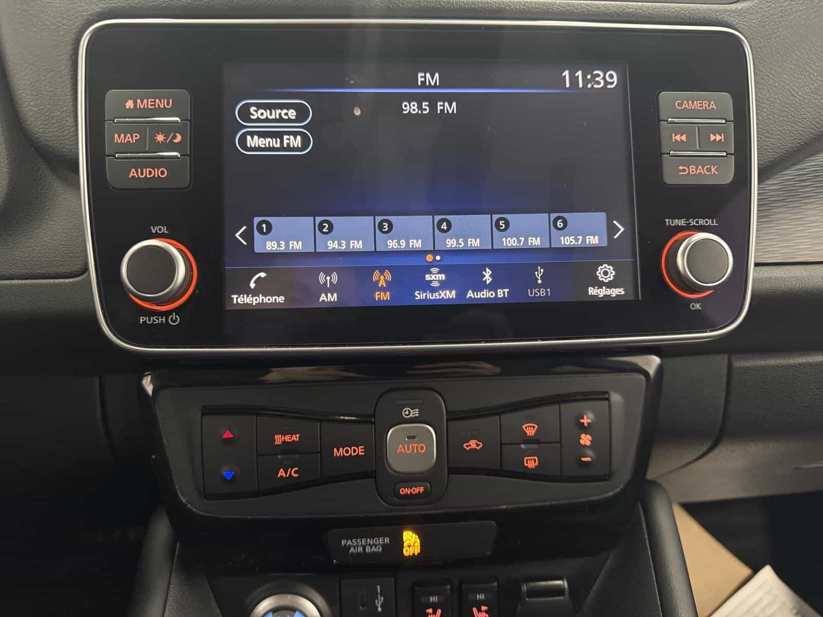 2024 Nissan Leaf SV Plus - Image 15