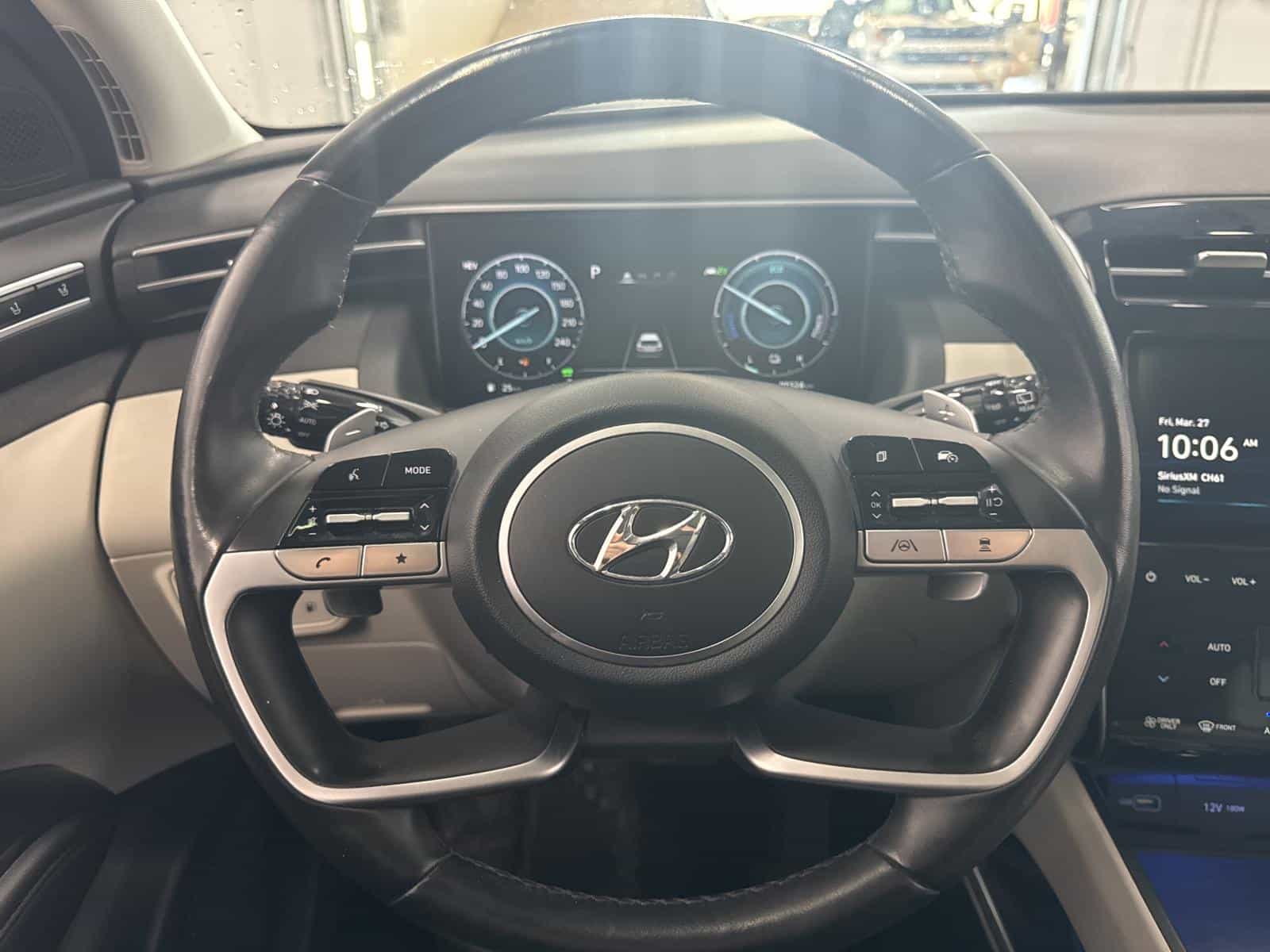 2022 Hyundai Tucson Luxury Hybrid - Image 12