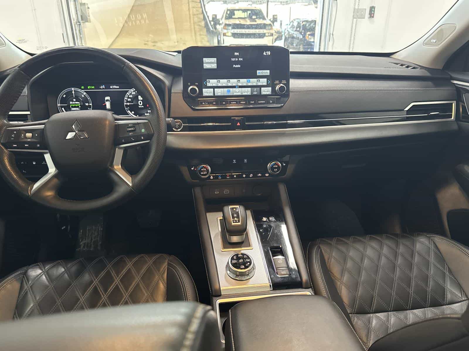 Image 17 Mitsubishi Outlander GT 2023