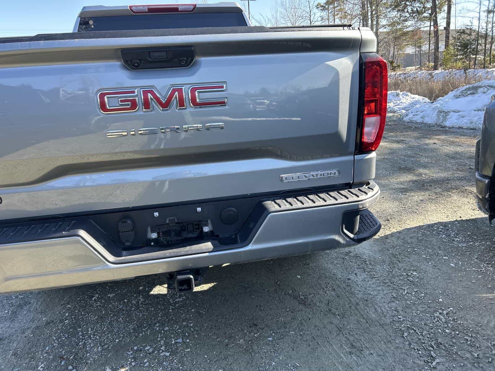 Image 3 GMC Sierra 1500 Elevation 2024