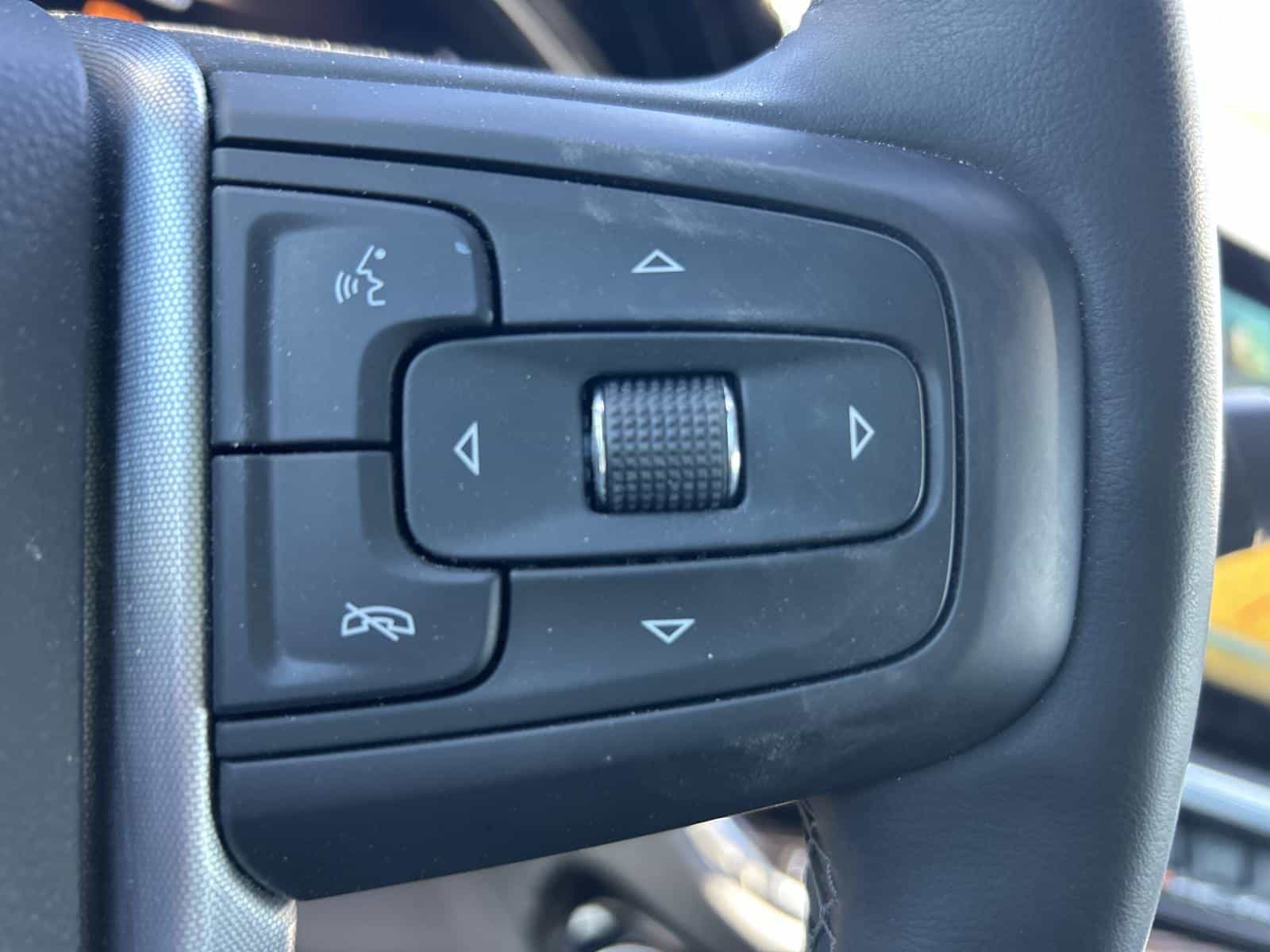 Image 16 GMC Sierra 1500 Elevation 2024