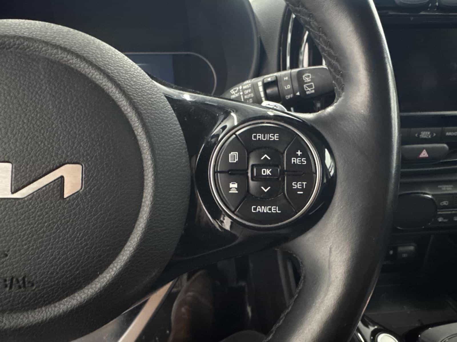 Image 9 Kia Soul EV Limited 2022