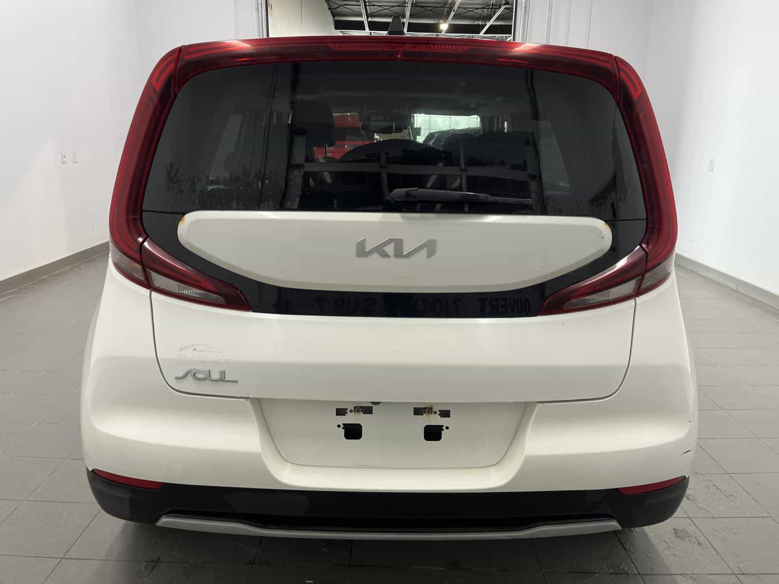 Image 4 Kia Soul EV Limited 2022