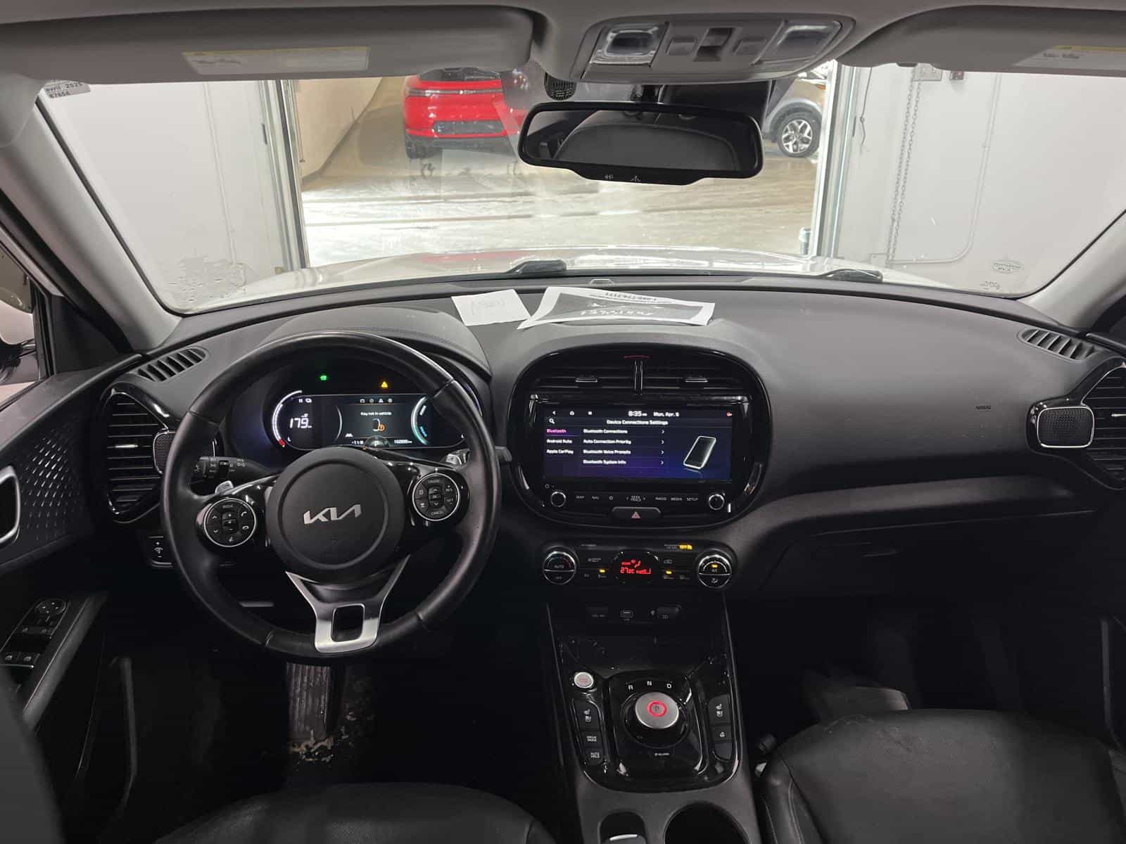 Image 19 Kia Soul EV Limited 2022