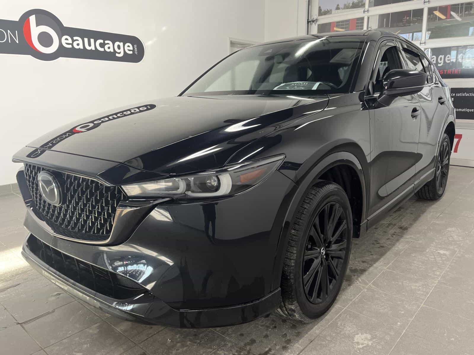 Image 1 Mazda CX-5 2024