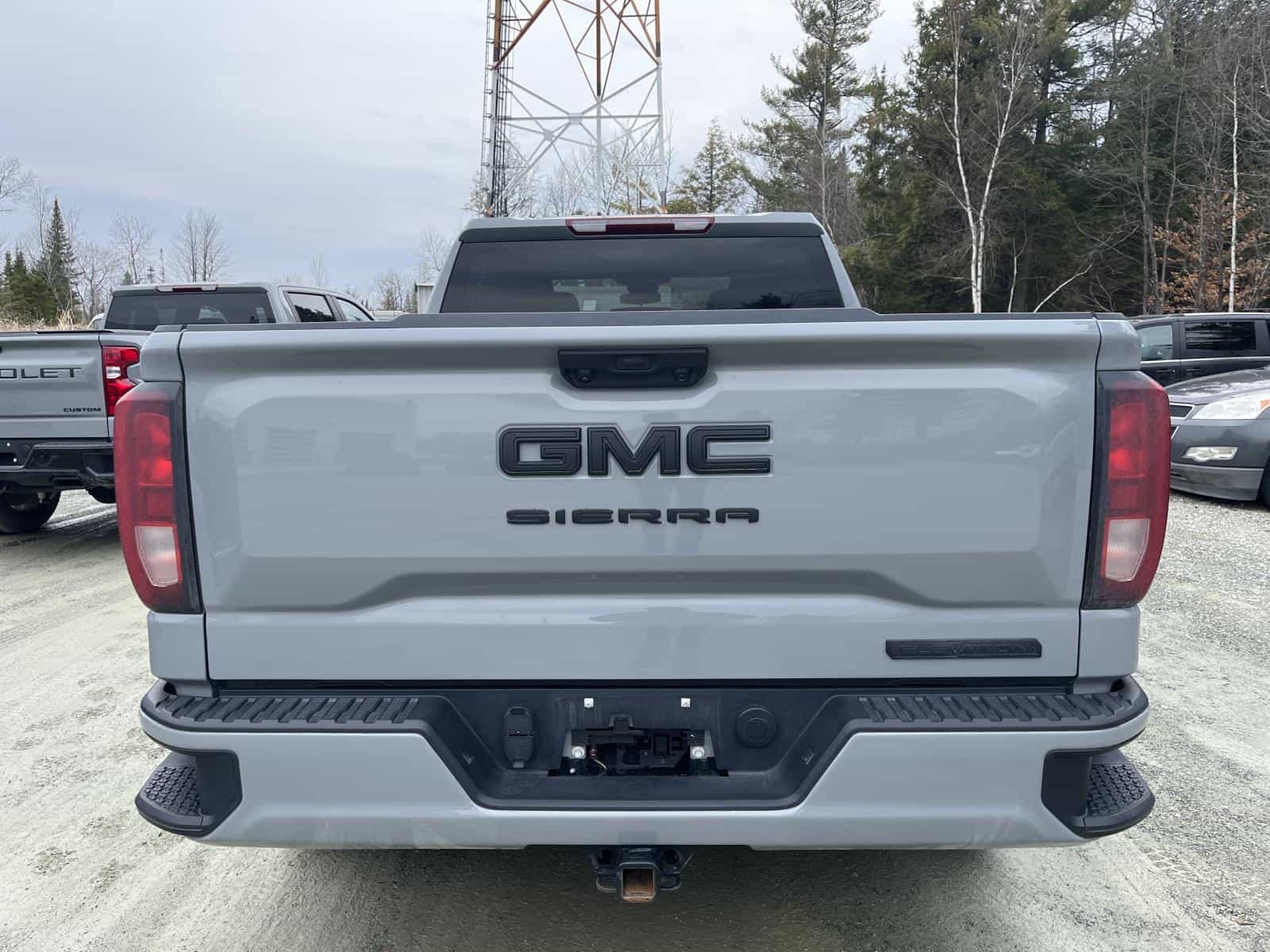 Image 4 GMC Sierra 1500 Elevation 2024