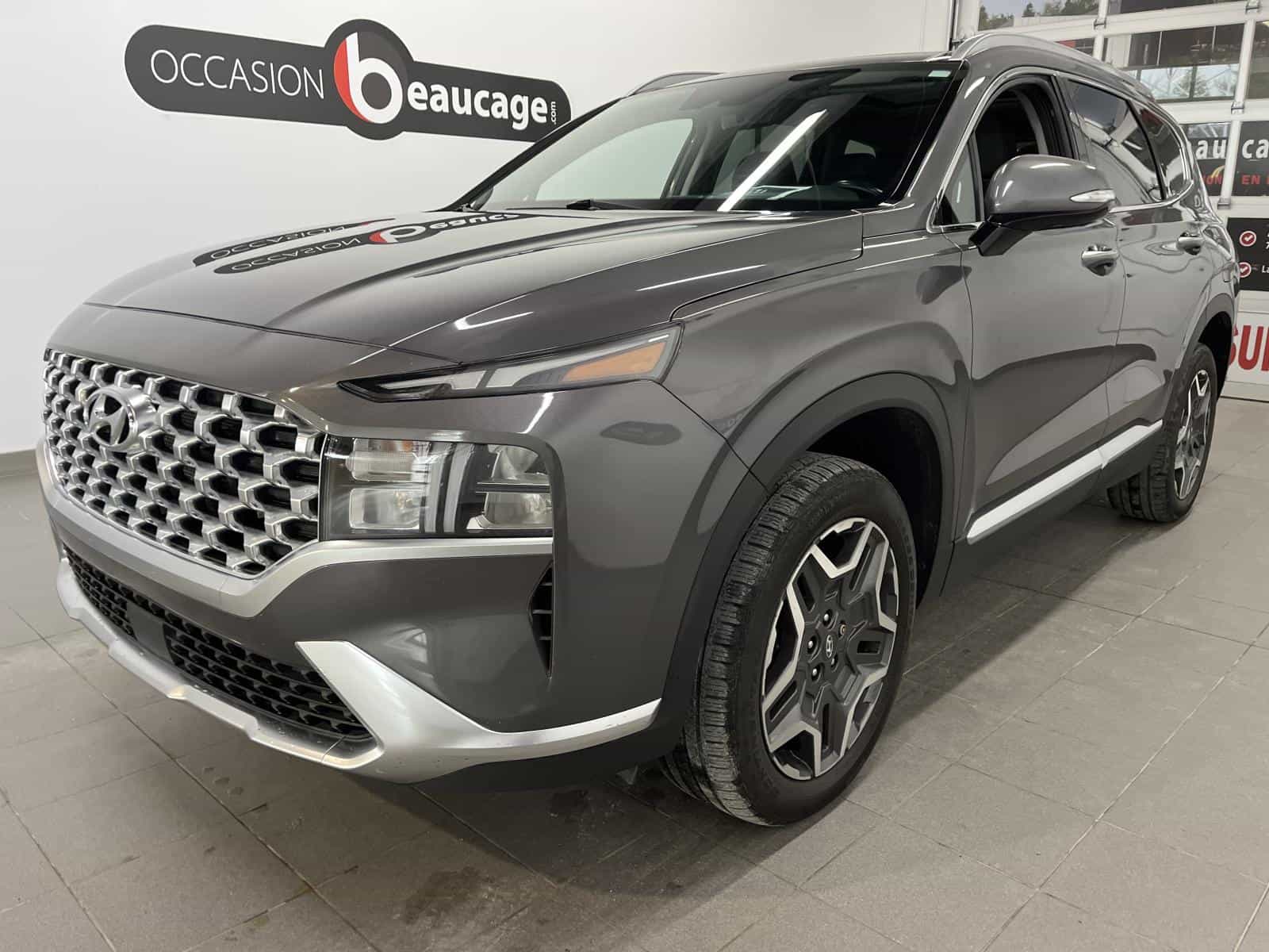 2022 Hyundai Santa Fe - Image 1