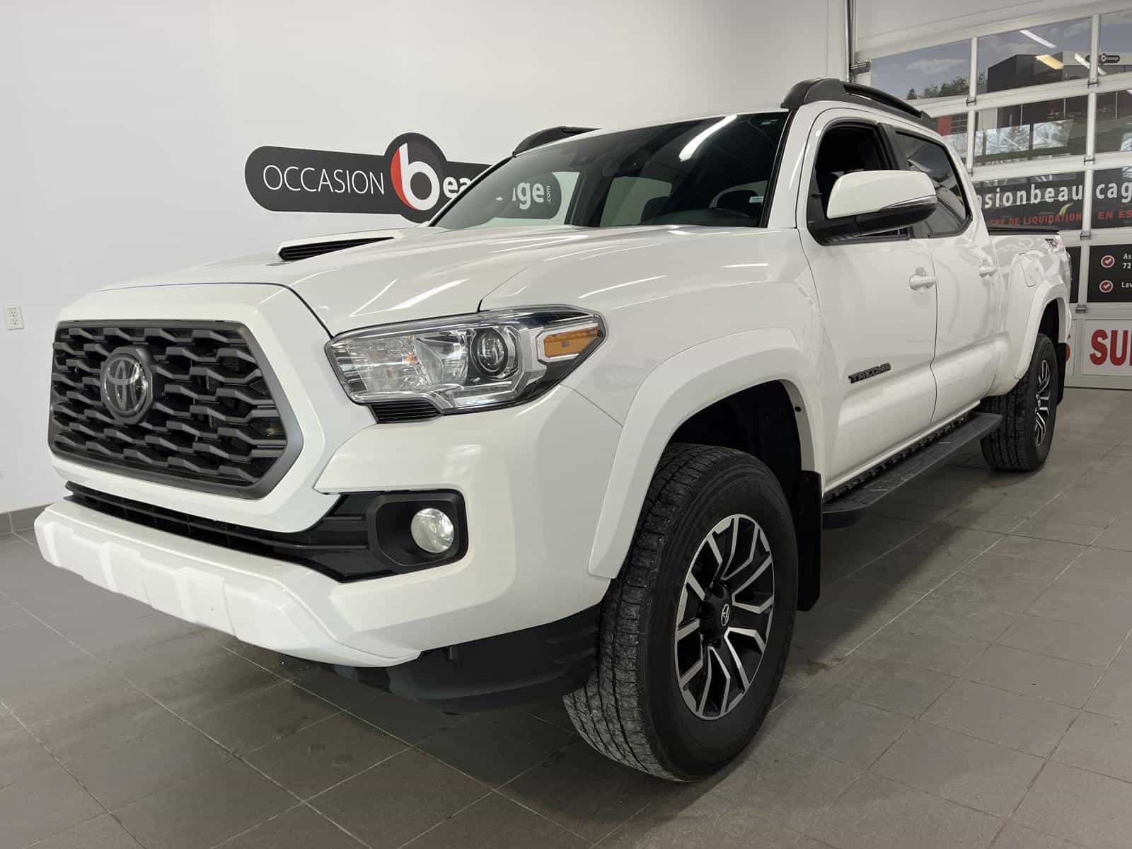 Image 1 Toyota Tacoma 2022