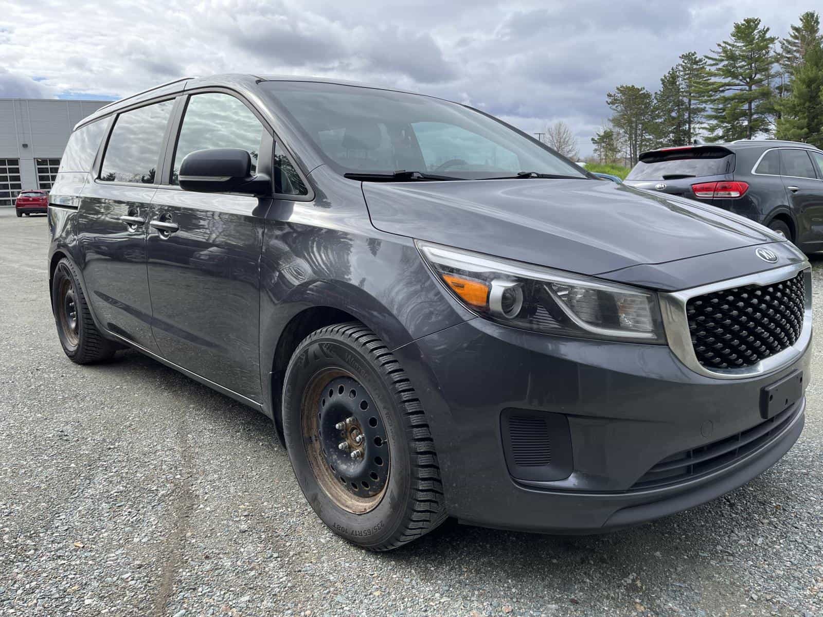 Image 1 Kia Sedona LX+ 2017