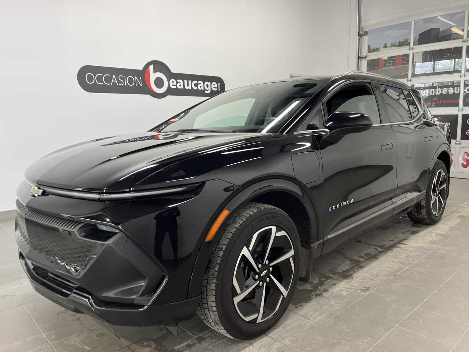 Image 1 Chevrolet Equinox EV 2LT 2025