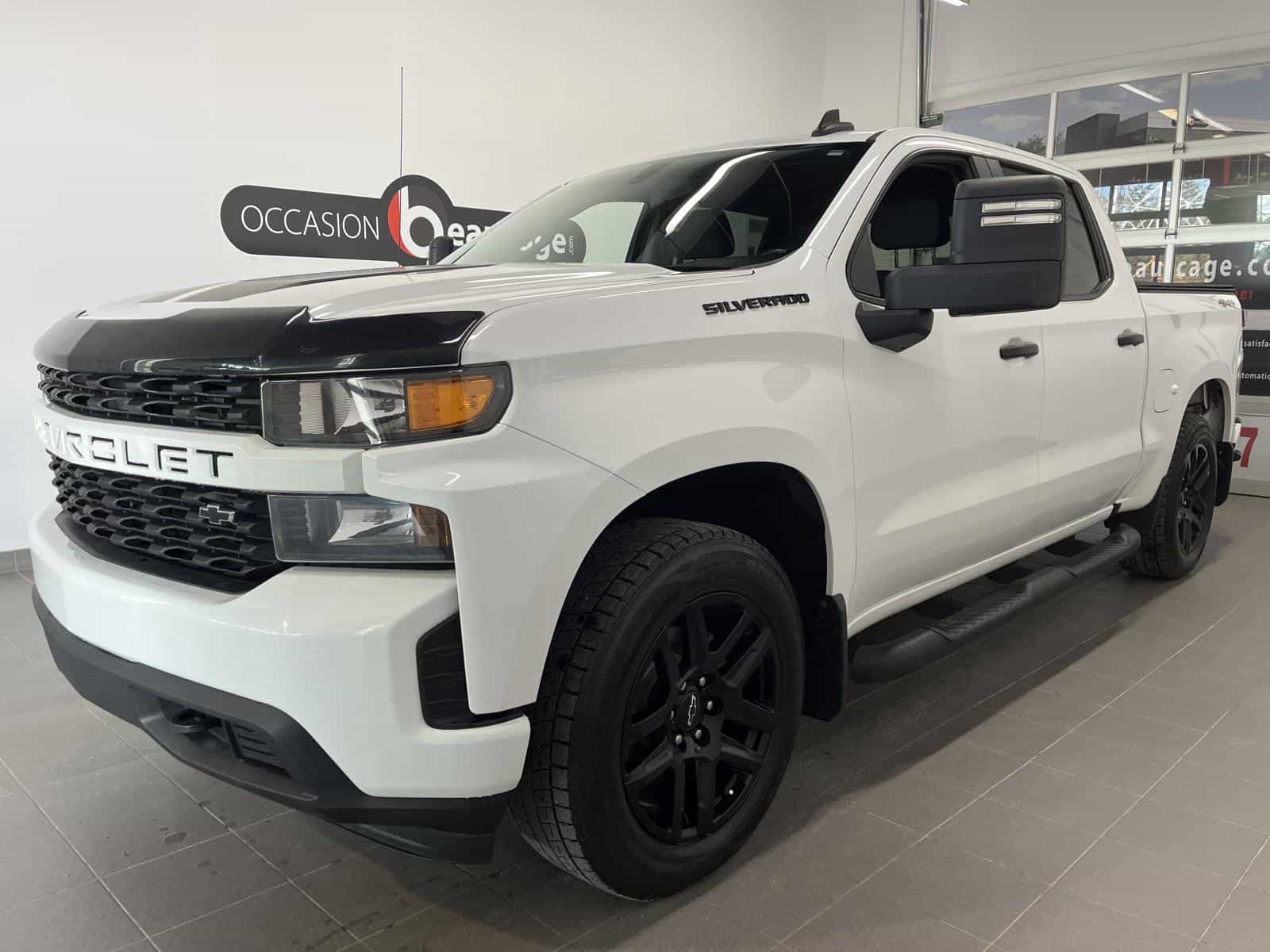 Image 1 Chevrolet Silverado 1500 LTD Custom 2022