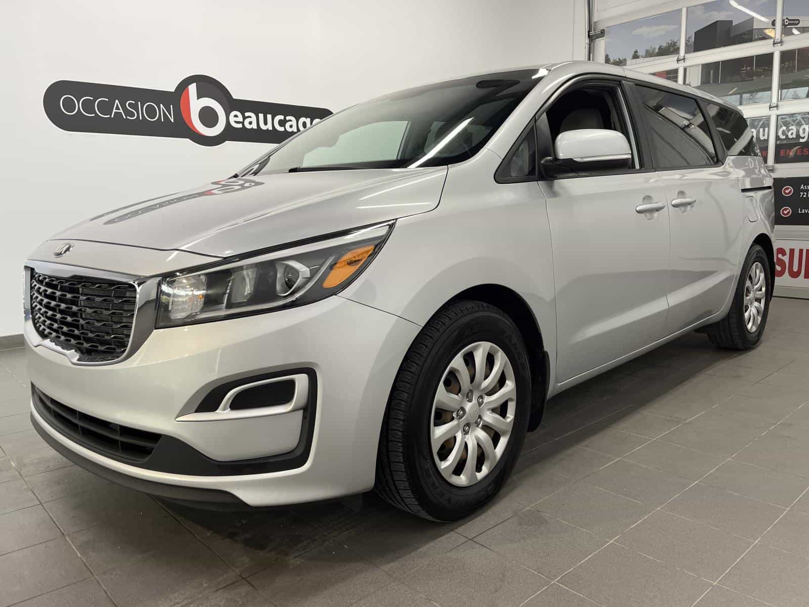 Image 1 Kia Sedona L 2019