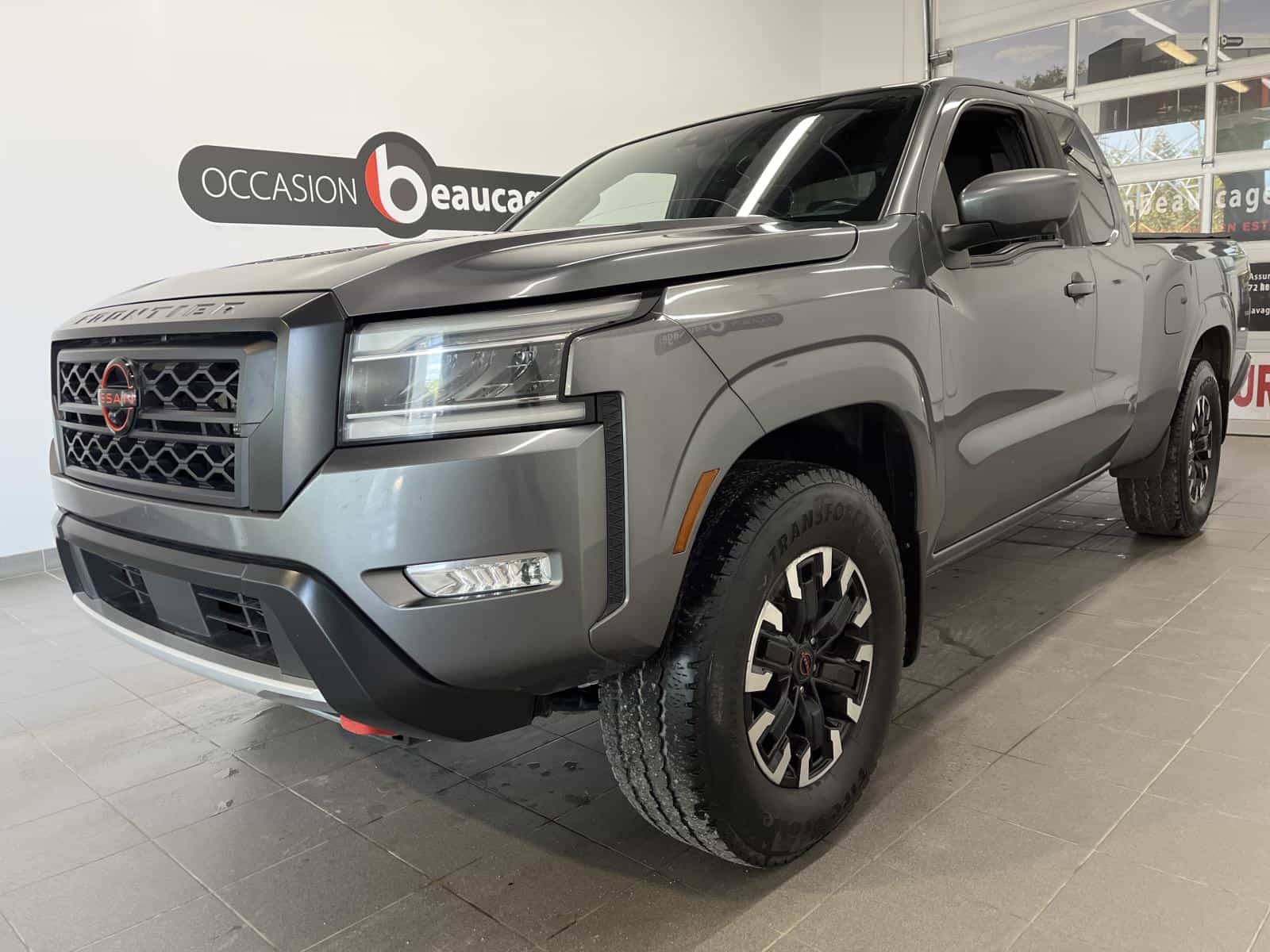 2022 Nissan Frontier PRO-4X - Image 1