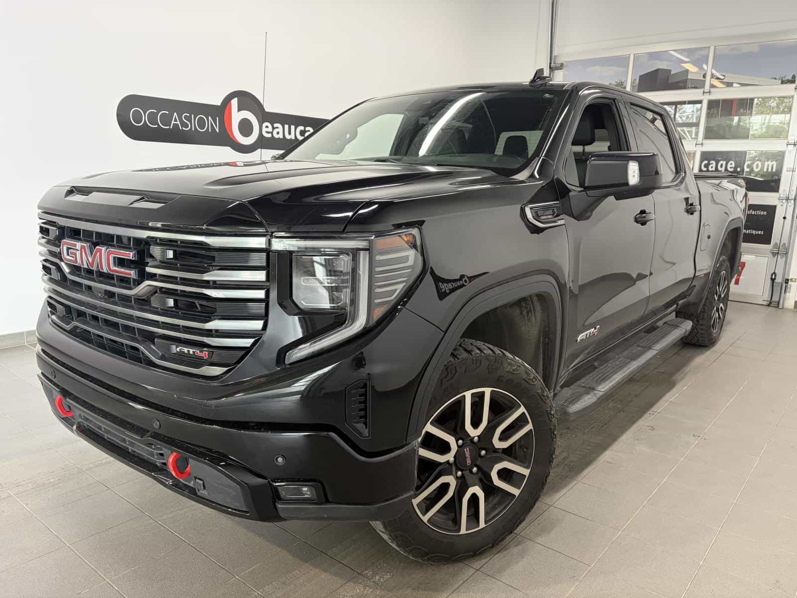 Image 1 GMC Sierra 1500 AT4 2025